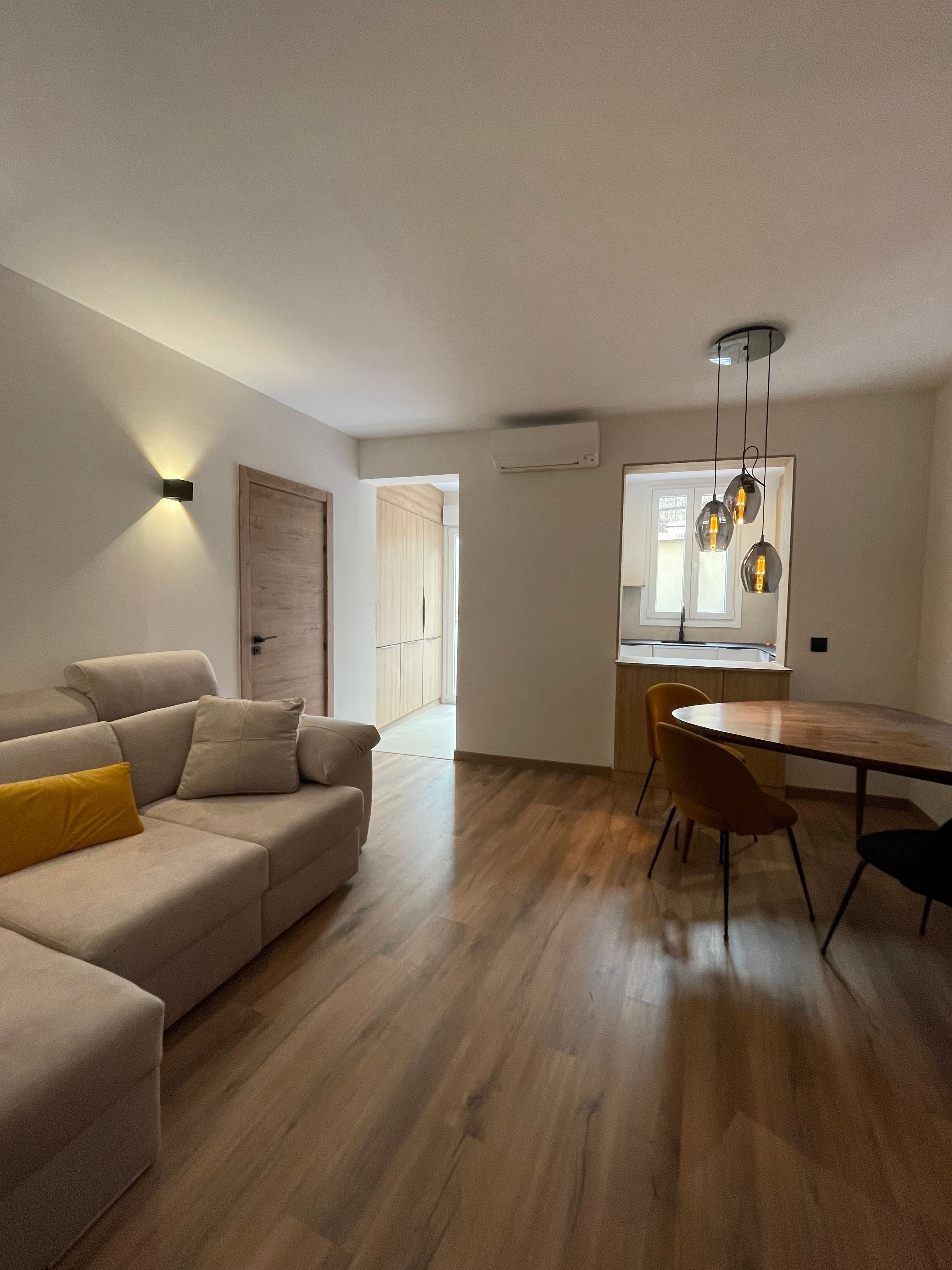 RenovaT's image