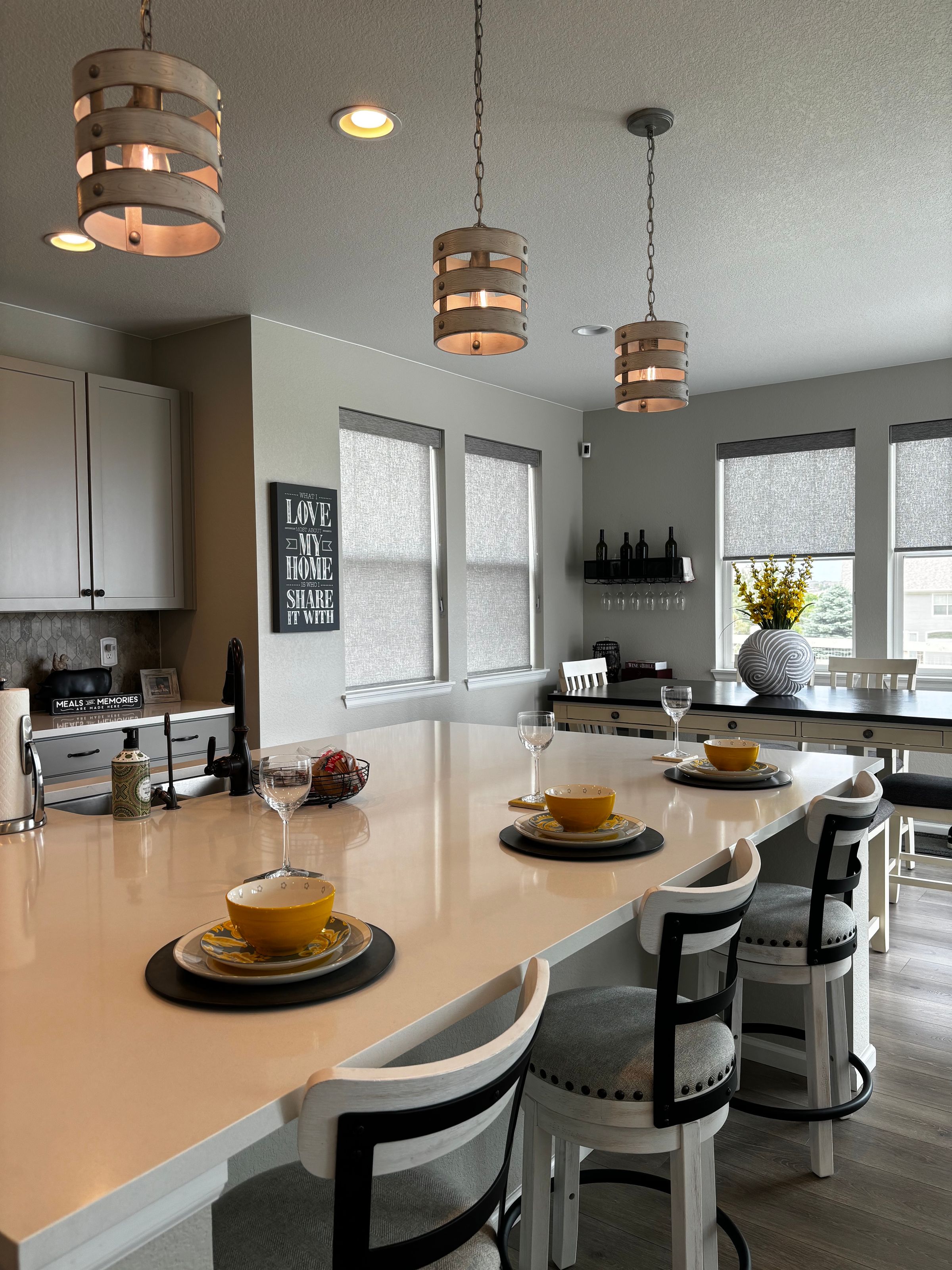 Sparkling Spaces's image