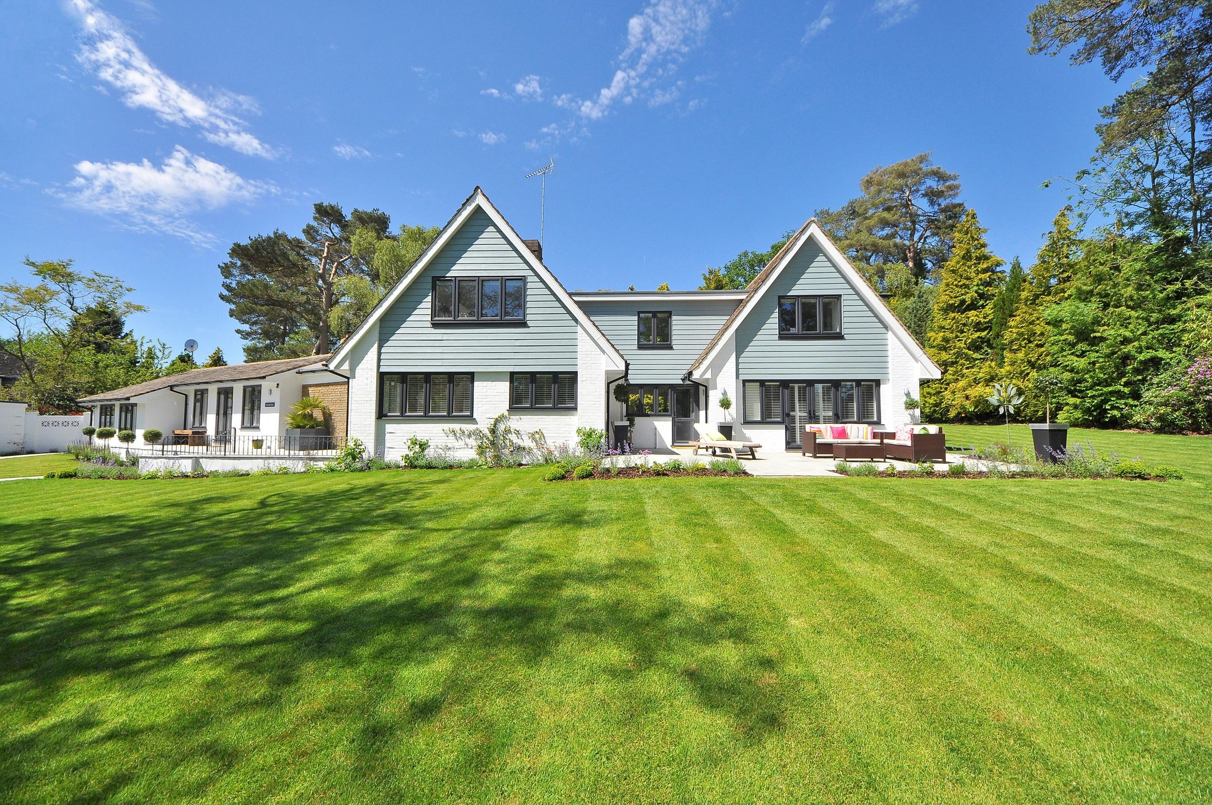 Livingston Landscapes's image