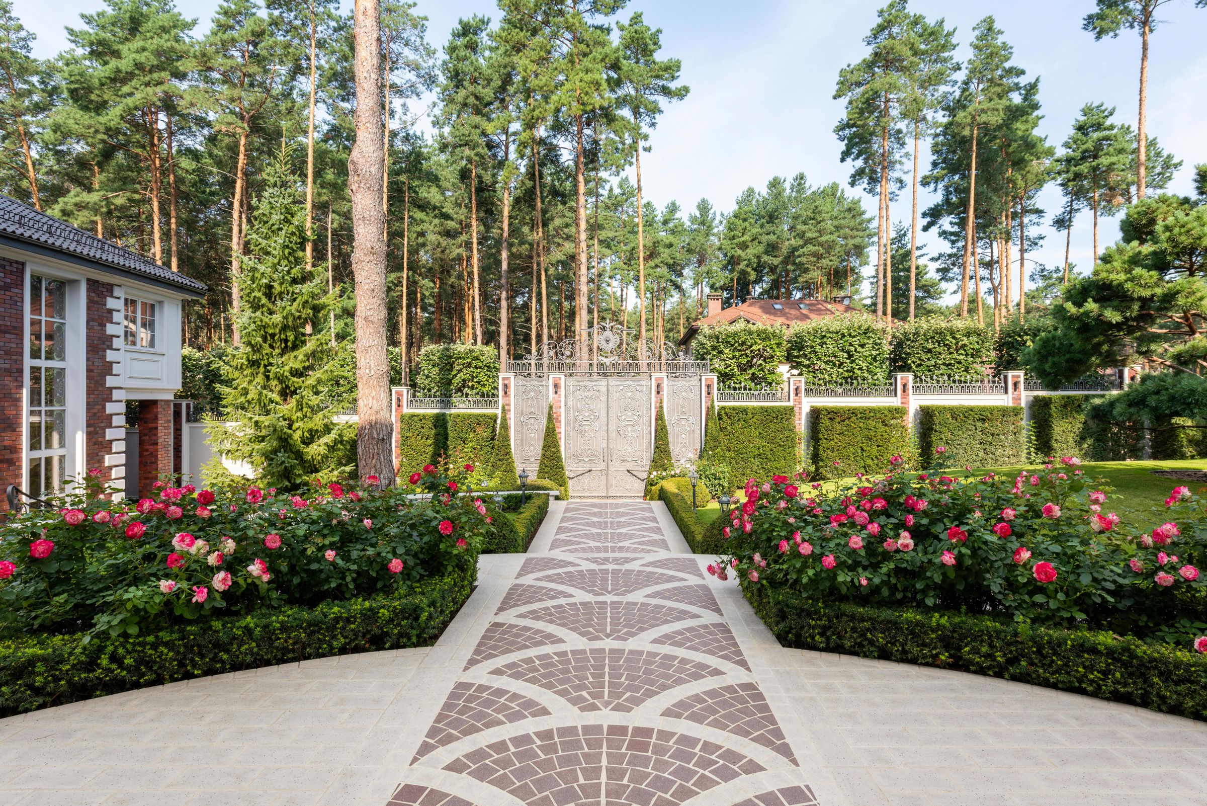 Livingston Landscapes's image