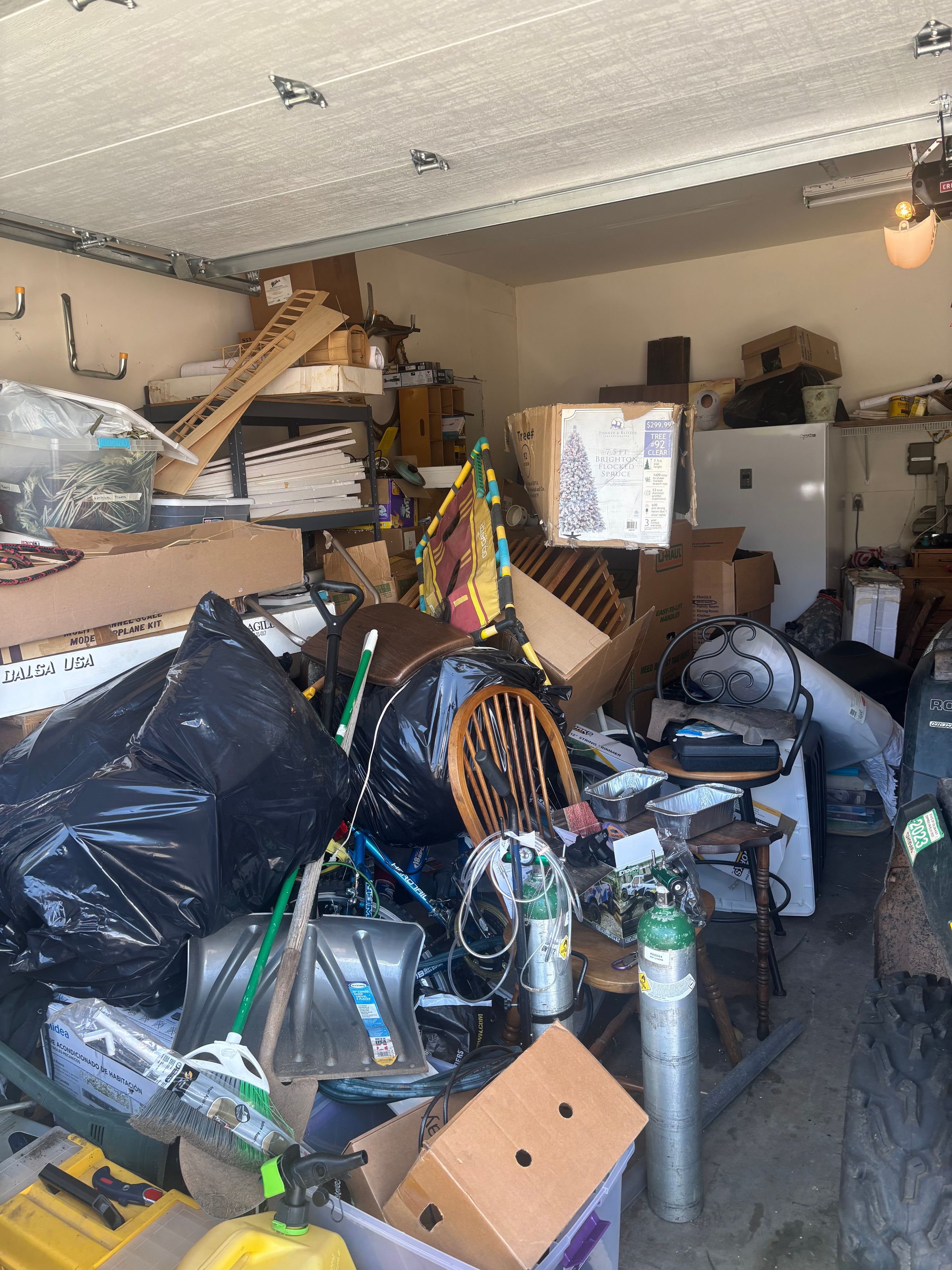 Tiny Monster Junk Removal LLC's image