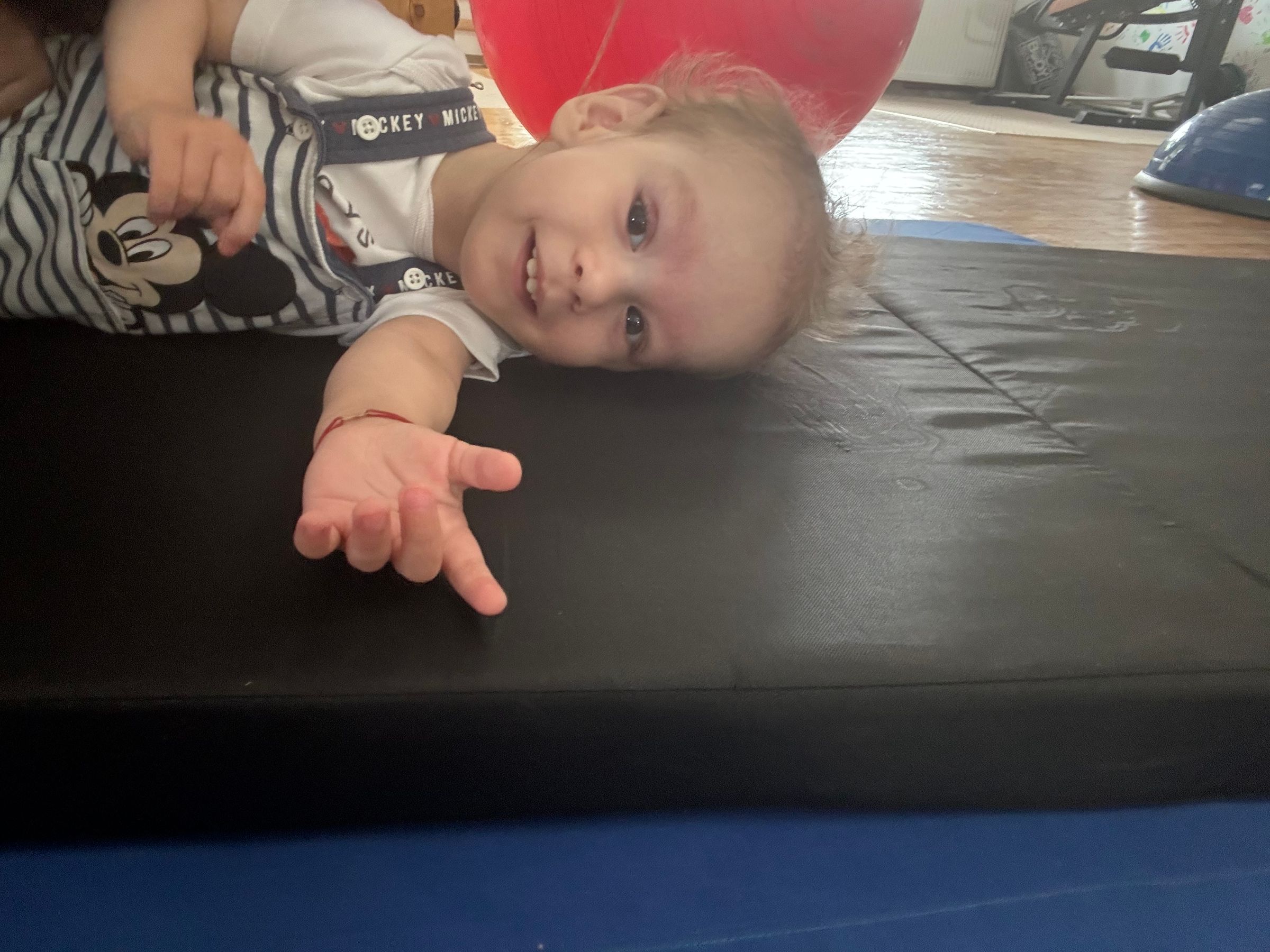 Asociația toți copiii sunt perfecți 's image