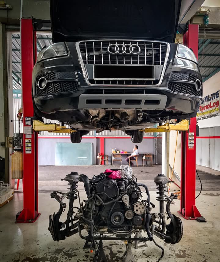 FAST LAP GARAGE's image