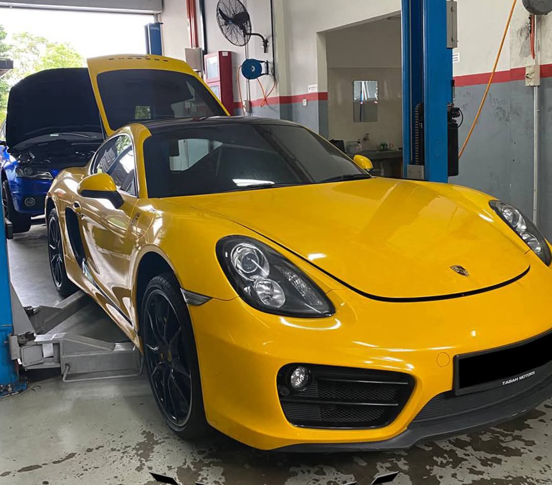 FAST LAP GARAGE's image