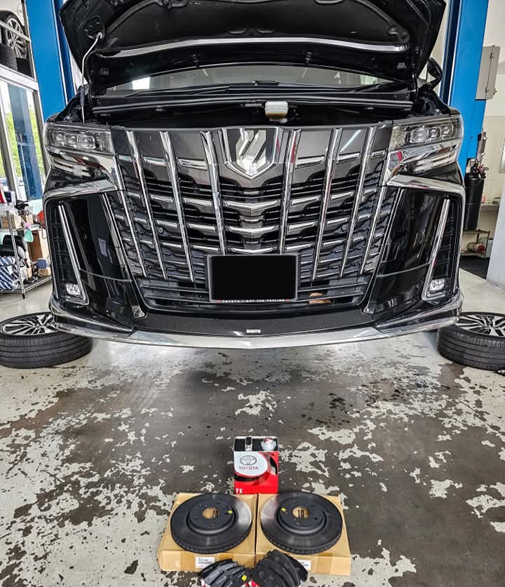 FAST LAP GARAGE's image