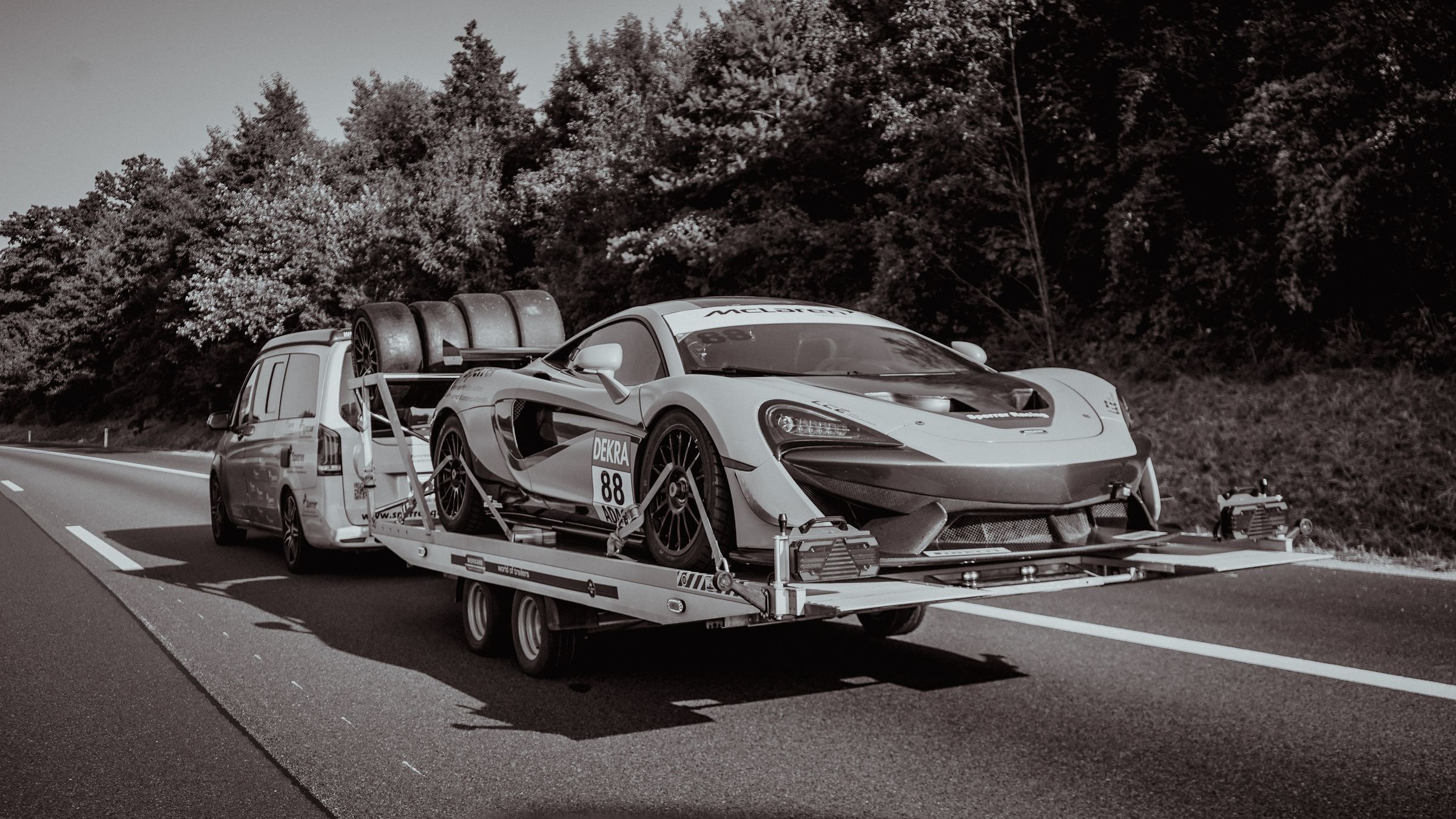 Carspotting on Austrian Highway