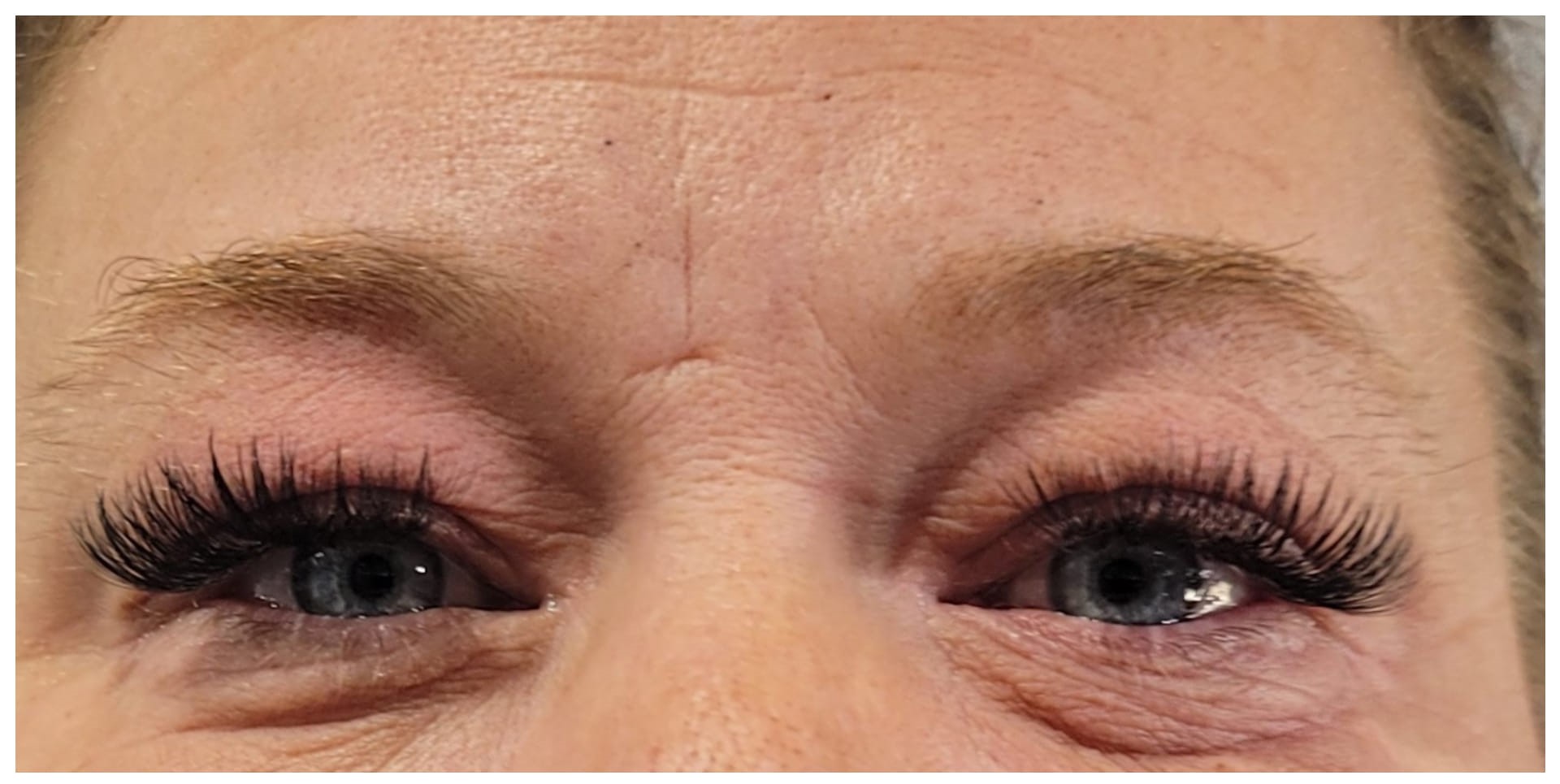 SUNNY SIDE UP BEAUTY BAR LLC's image