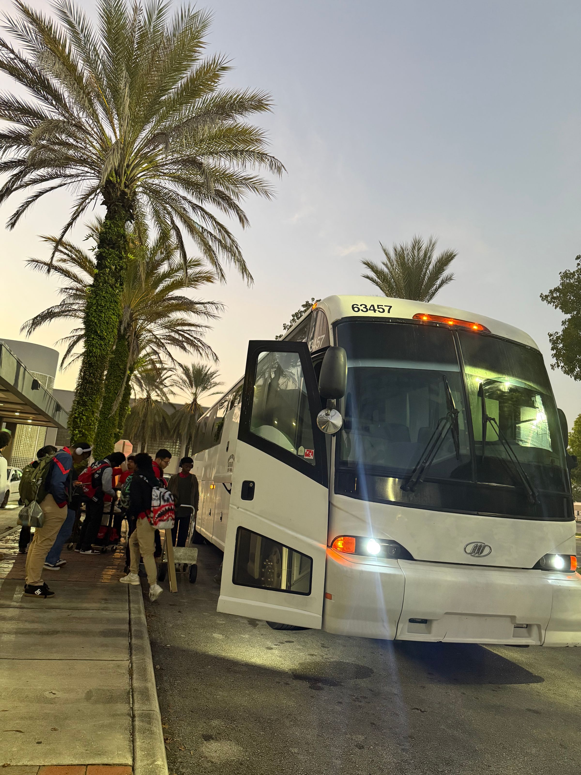 “On-time pick-ups and smooth connections.”