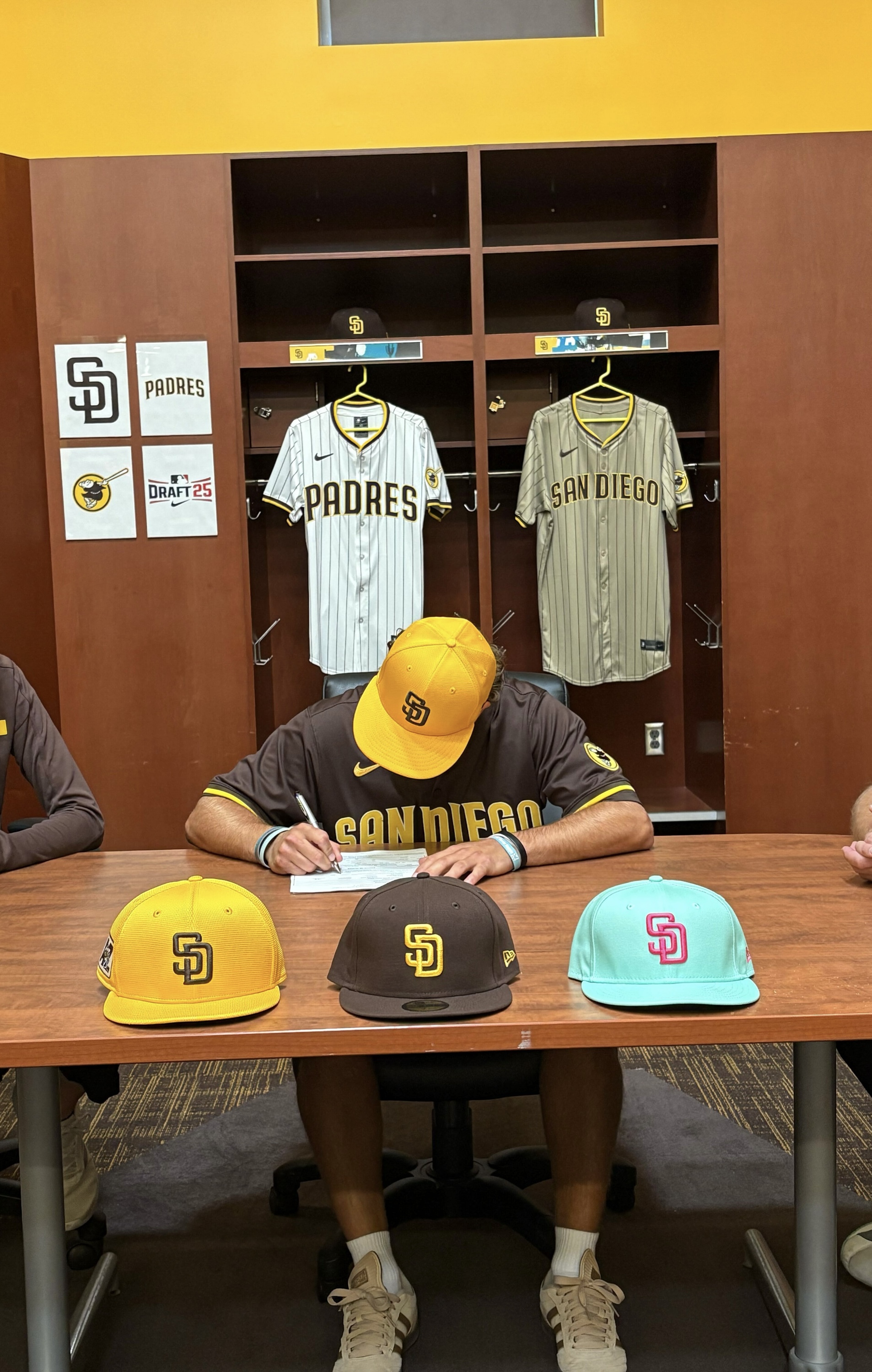 DeCriscio Baseball Development's image