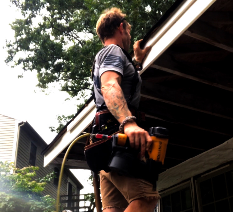 MC SAWYER BUILDING & RESTORATION: CARPENTER PLYMOUTH MA's image