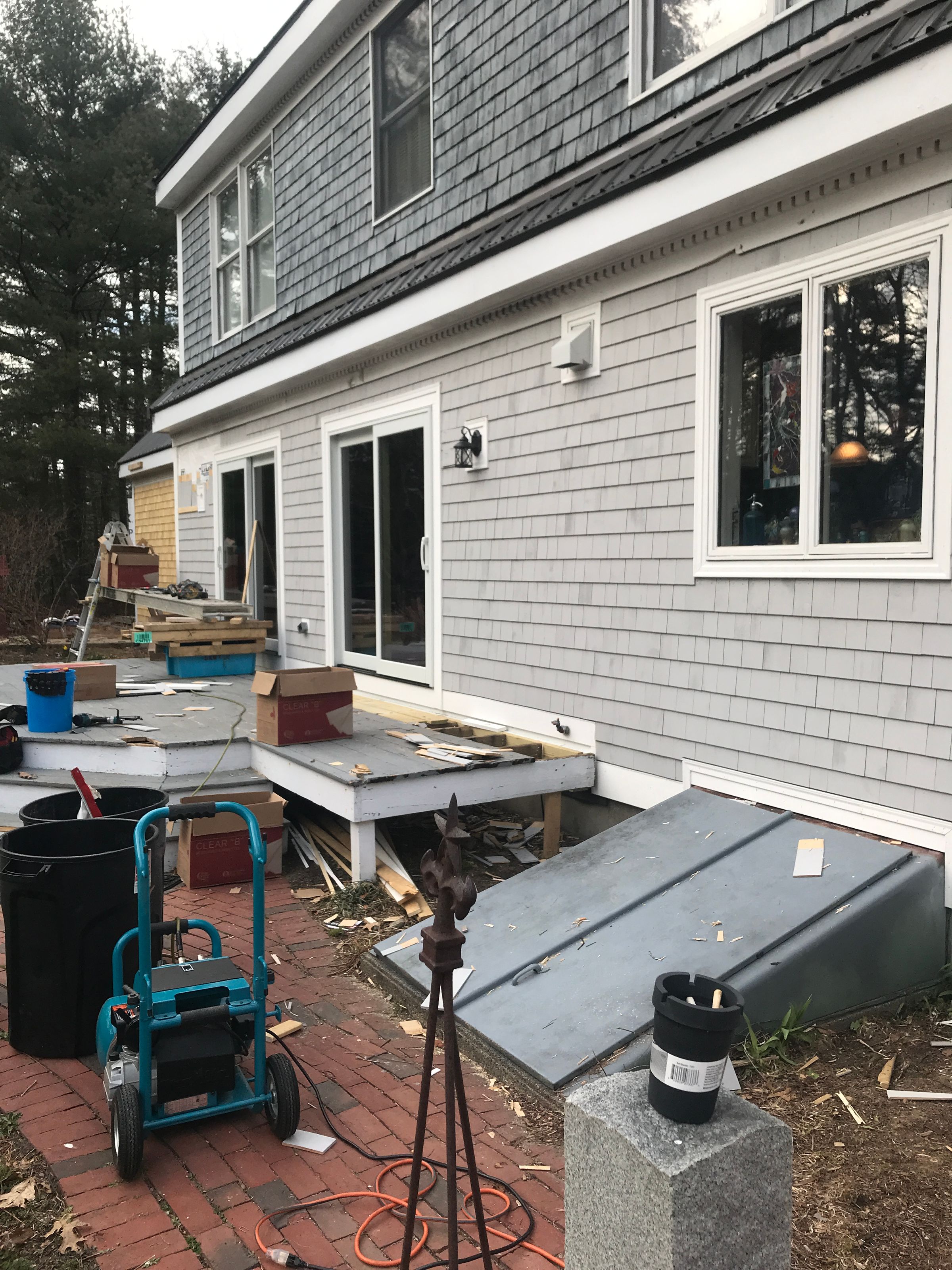 MC SAWYER BUILDING & RESTORATION: CARPENTER PLYMOUTH MA's image