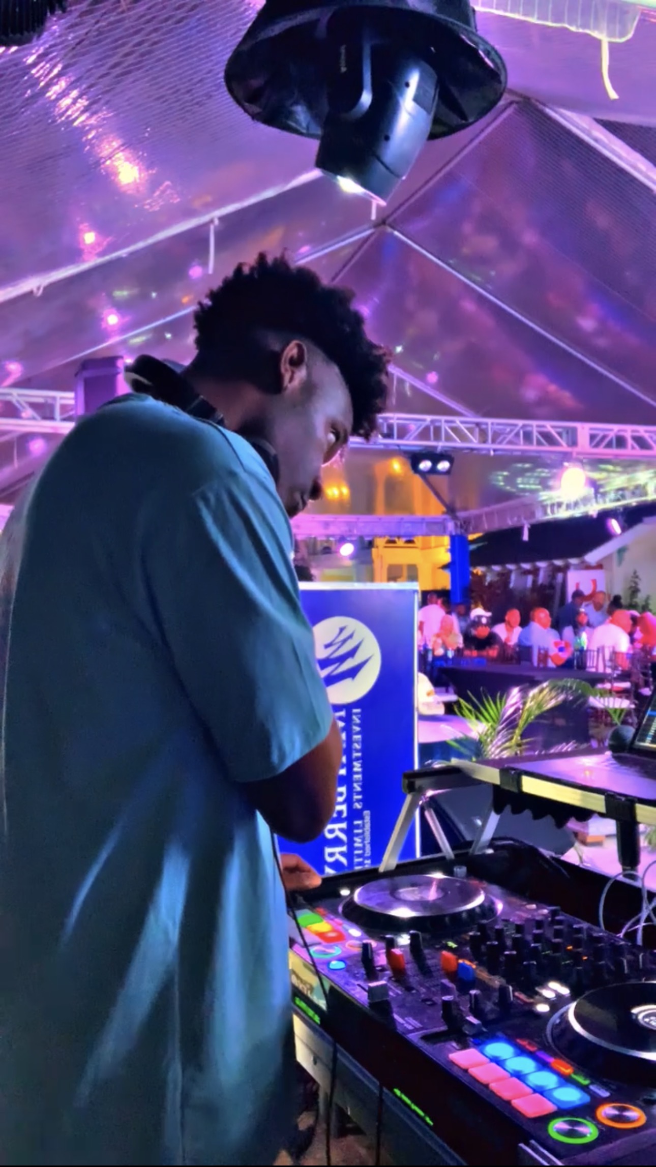 Professional DJ Services in Jamaica 's image