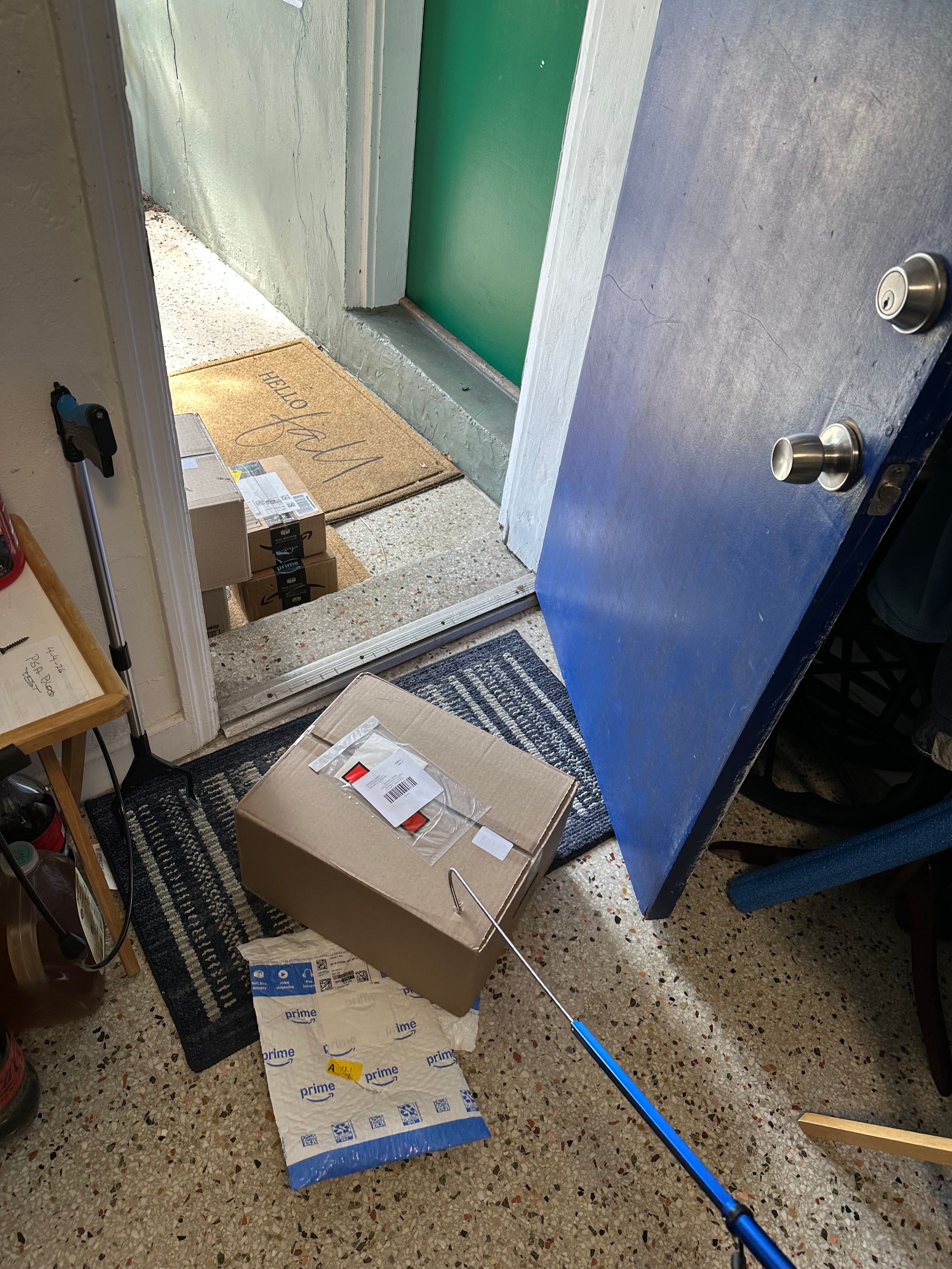 PACKAGE RETRIEVER's image