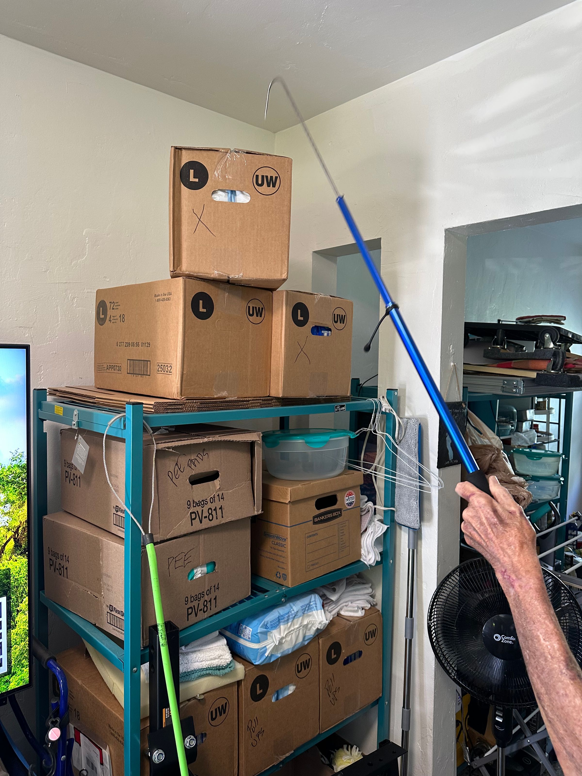 PACKAGE RETRIEVER's image