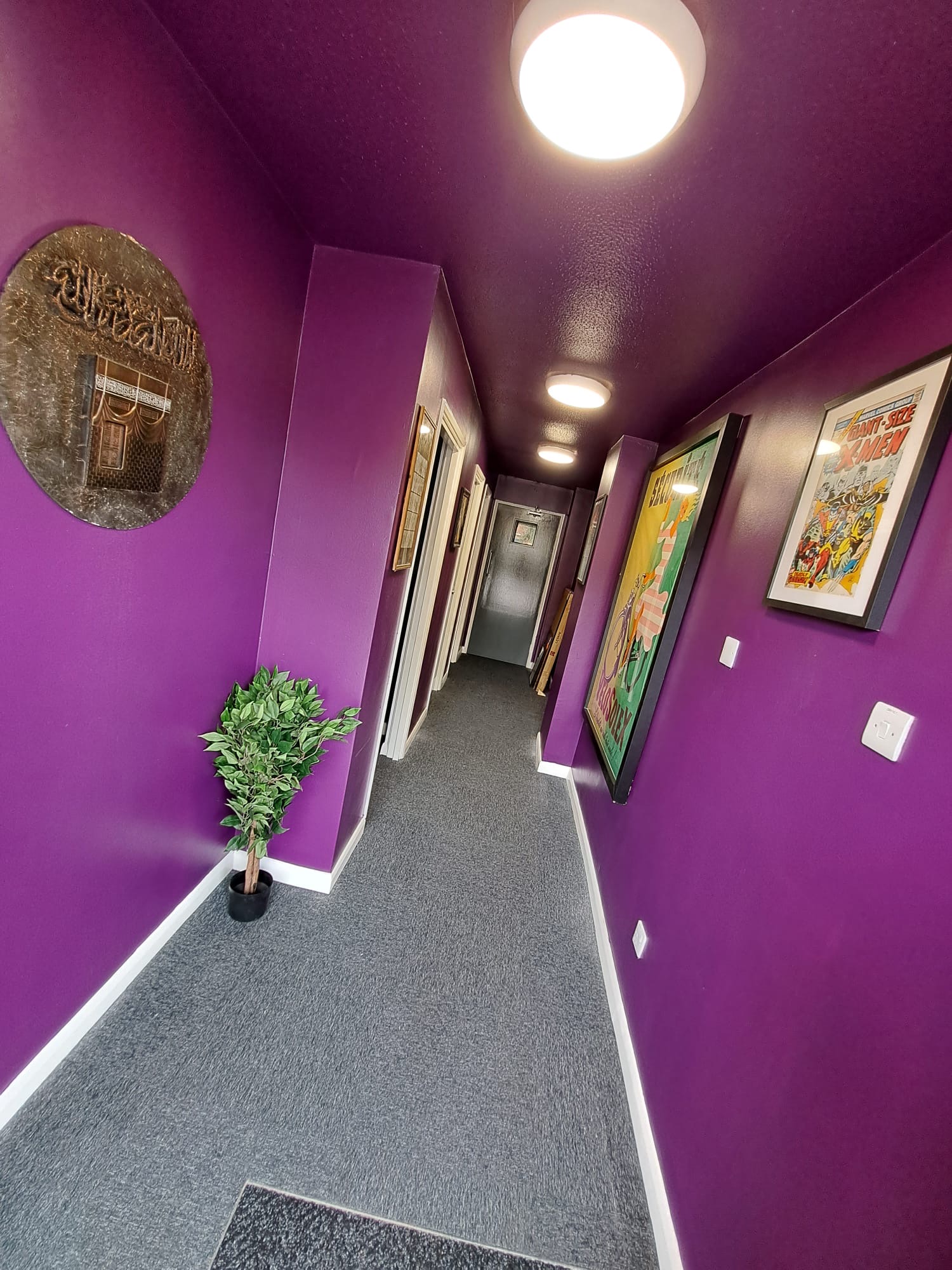 Painting & Plastering Services Luxe Brush LTD London's image