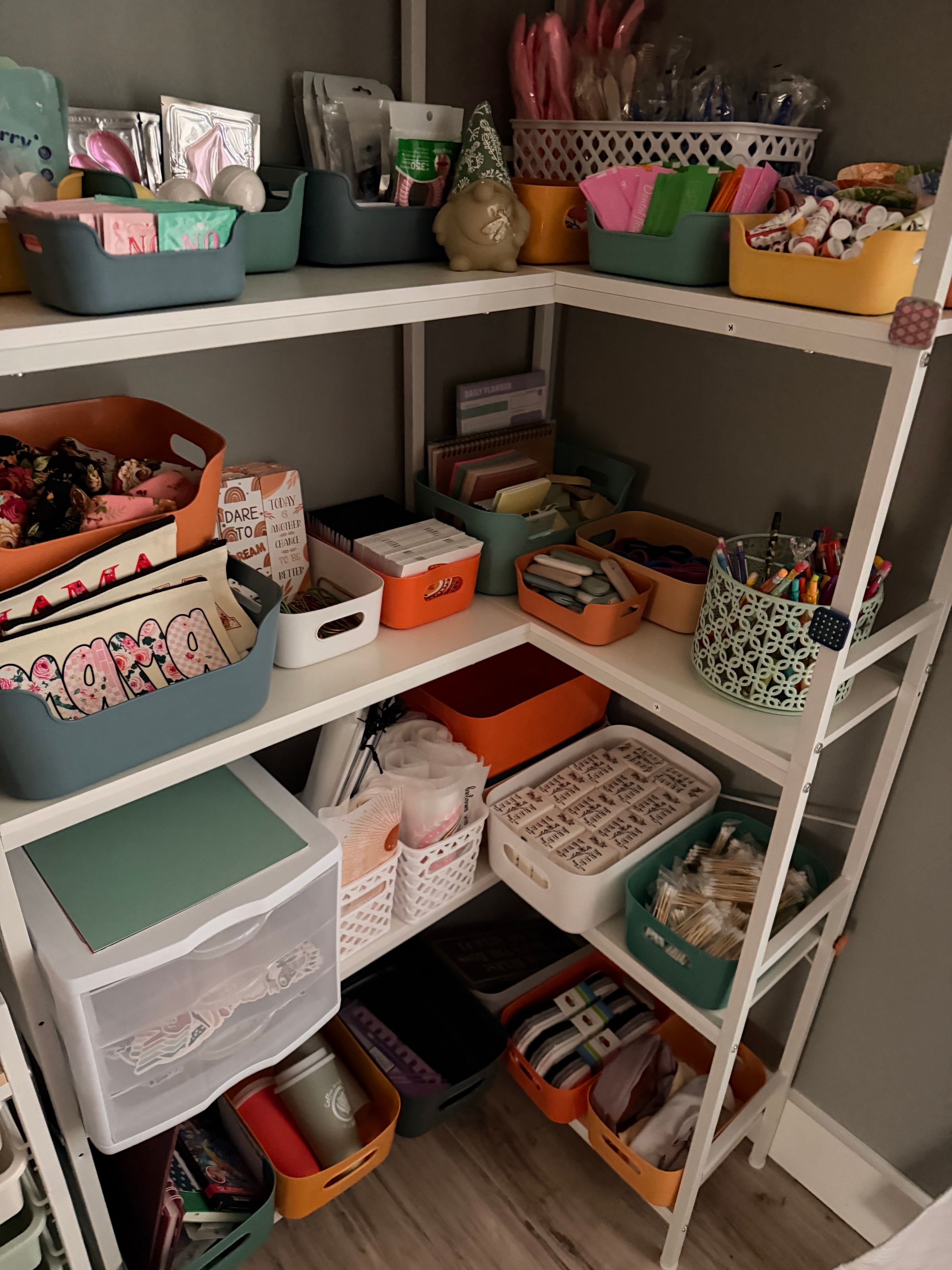 Mama Shrades Get Scooping Company's image