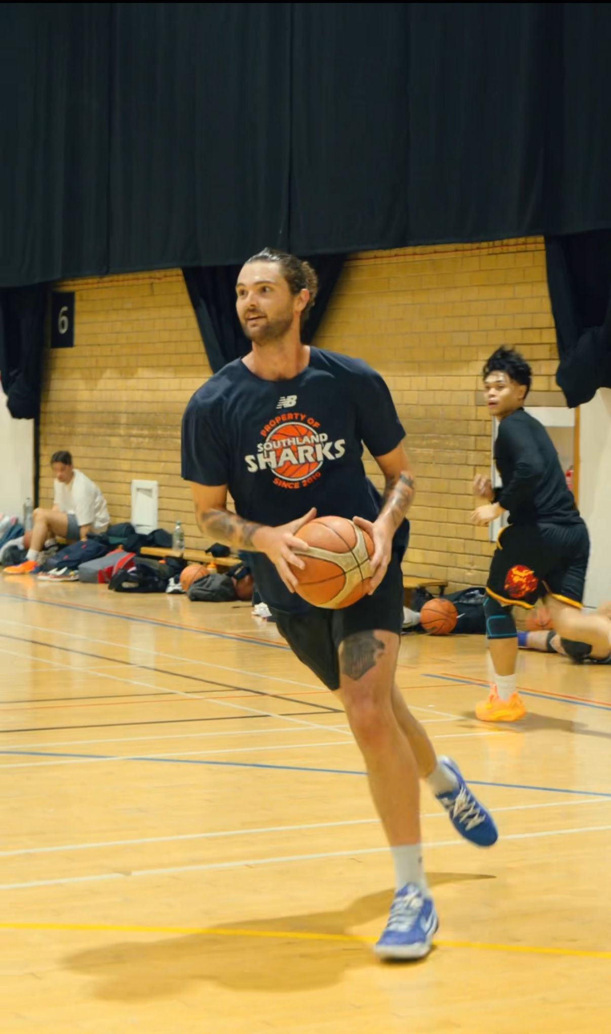 Herts heat basketball 's image