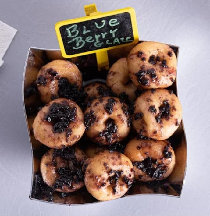 DINKY DOUGHNUTS's image