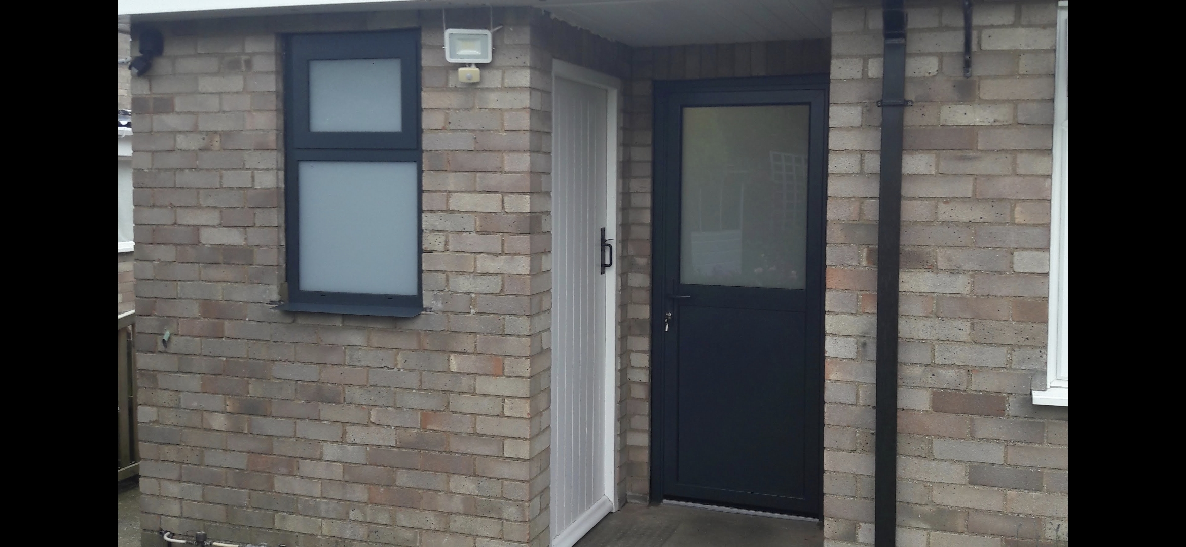 AJR Glazing LTD's image