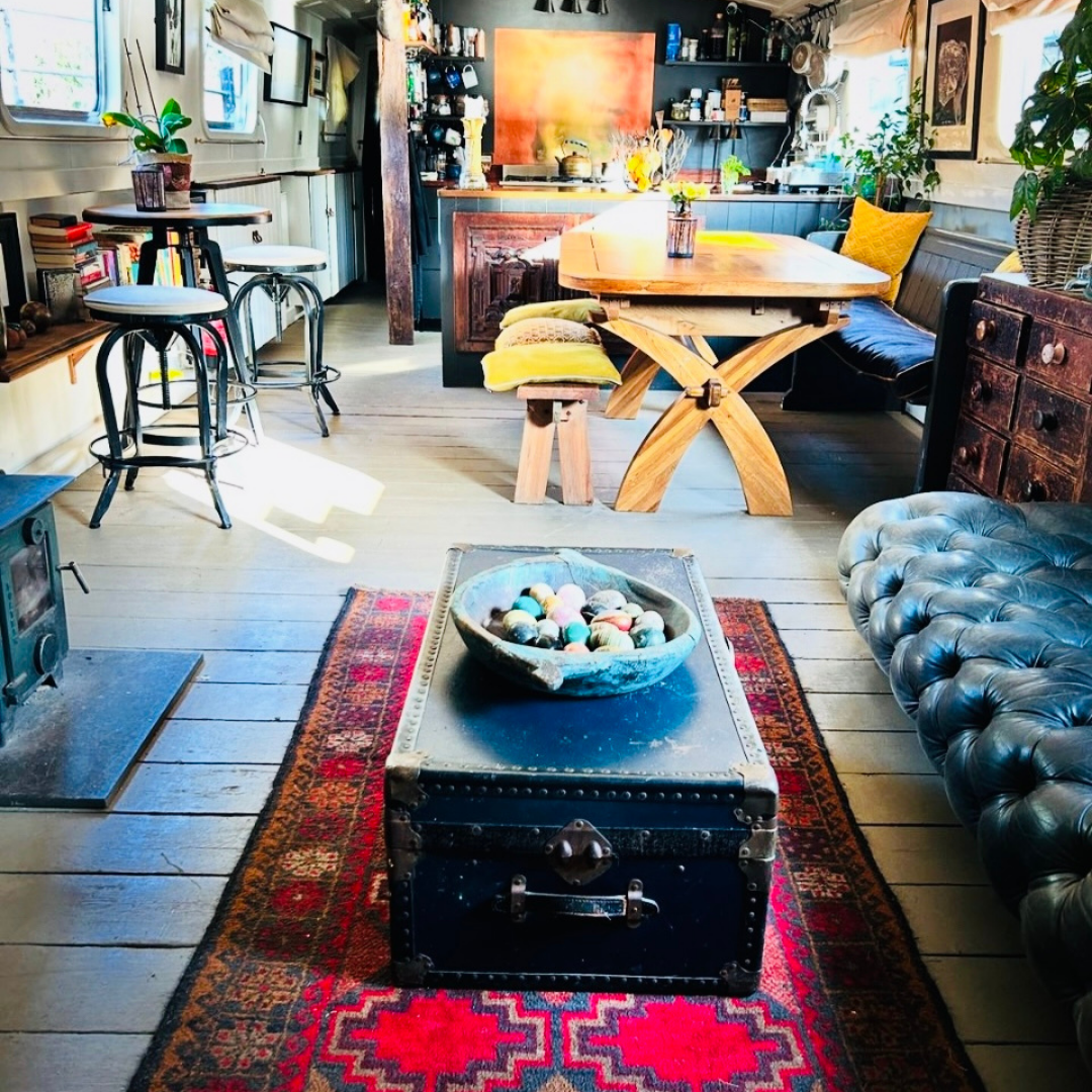 Narrow boat & wide beam Services's image