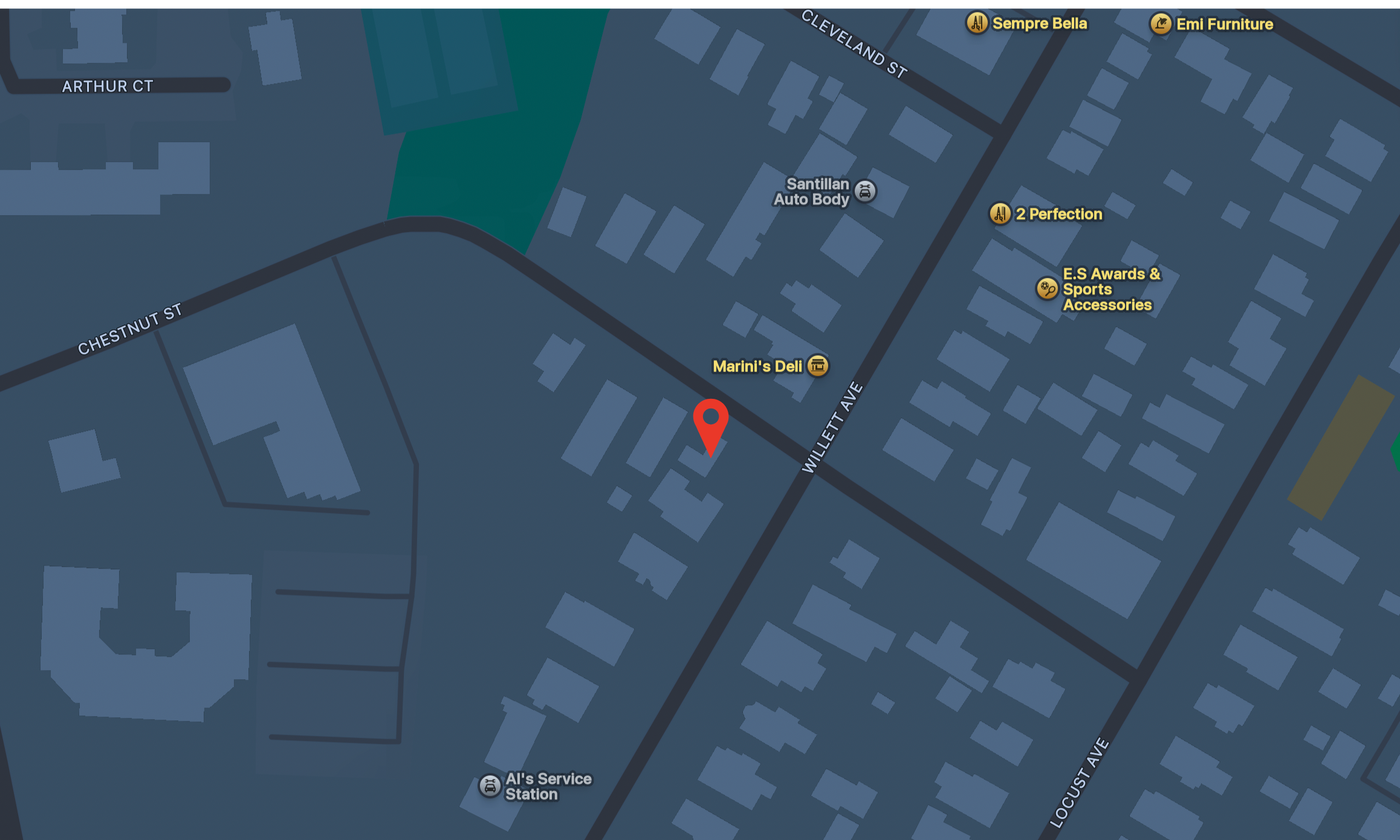 Marini's Custom Apparel's image