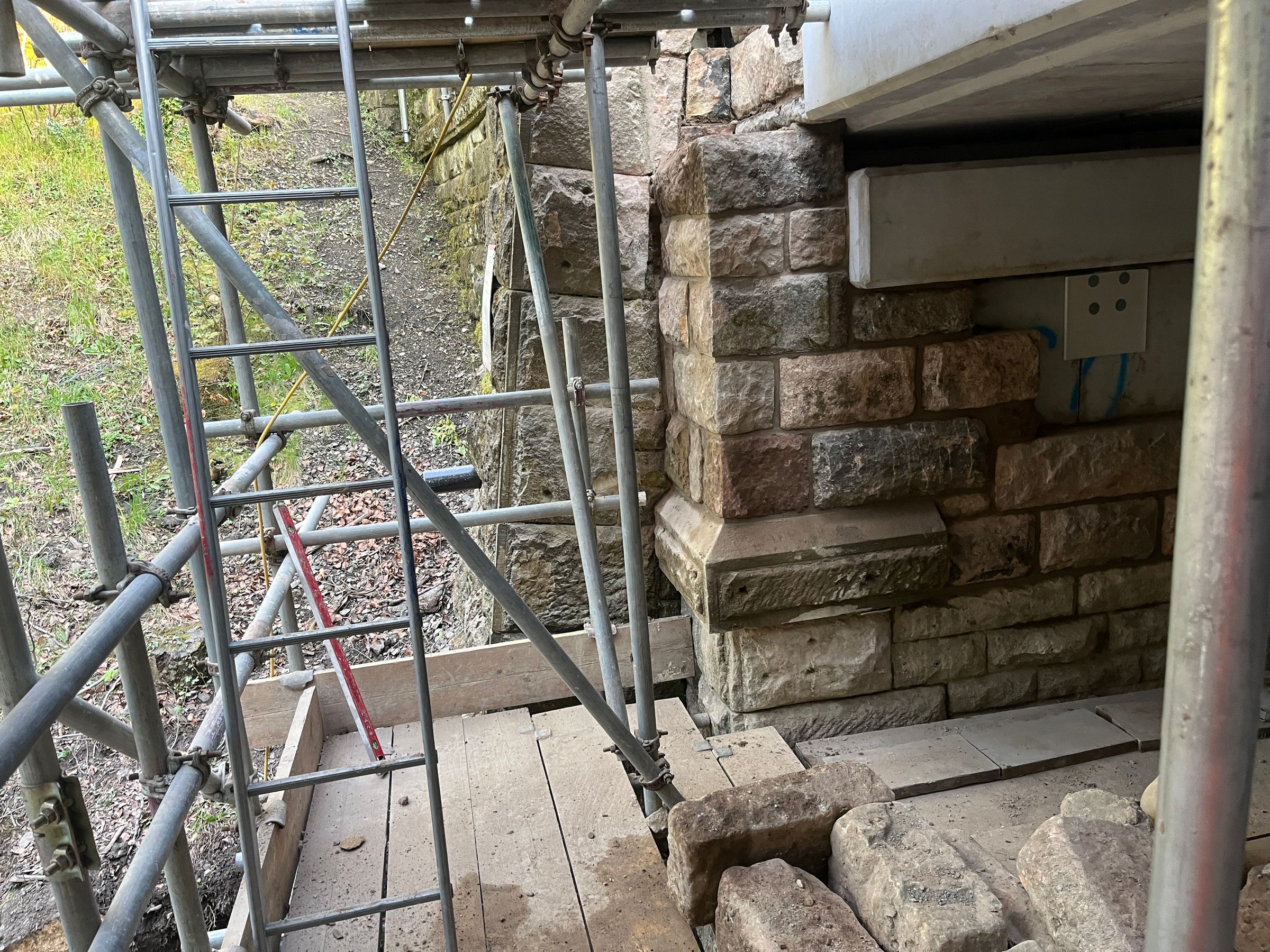 Railway works (bridge repair)