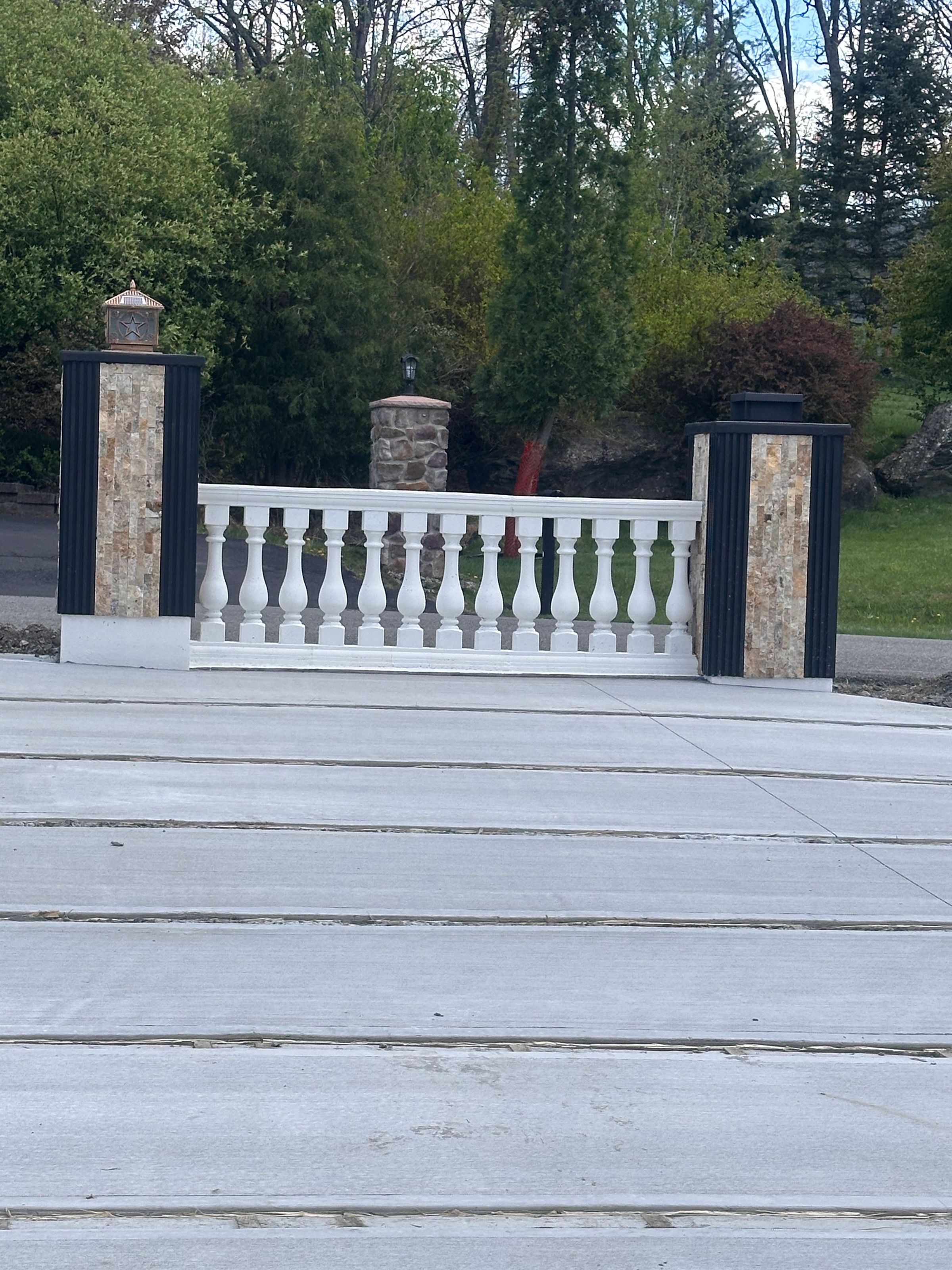 loja general contractor llc's image