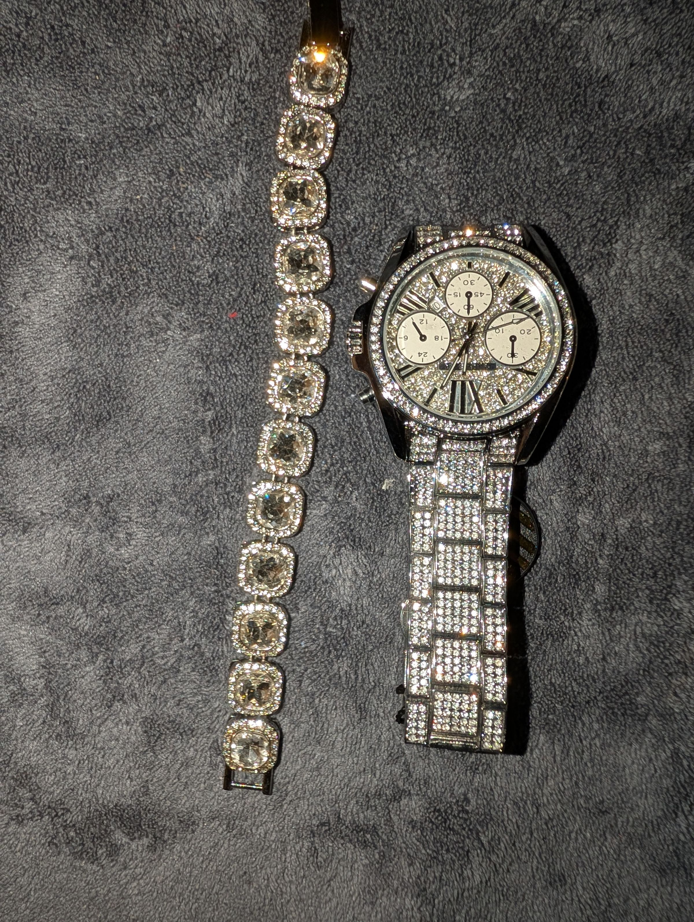 Swan Jewelz's image