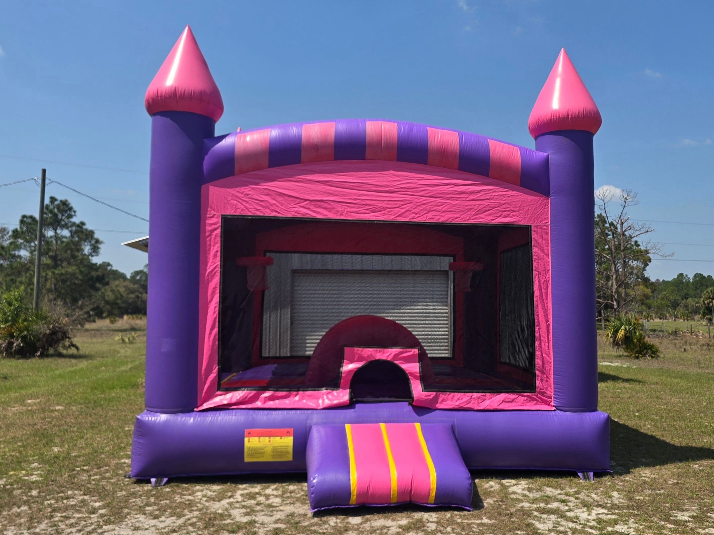 Jolly Jump Bounce Houses and Inflatable Water Slides LLC's image