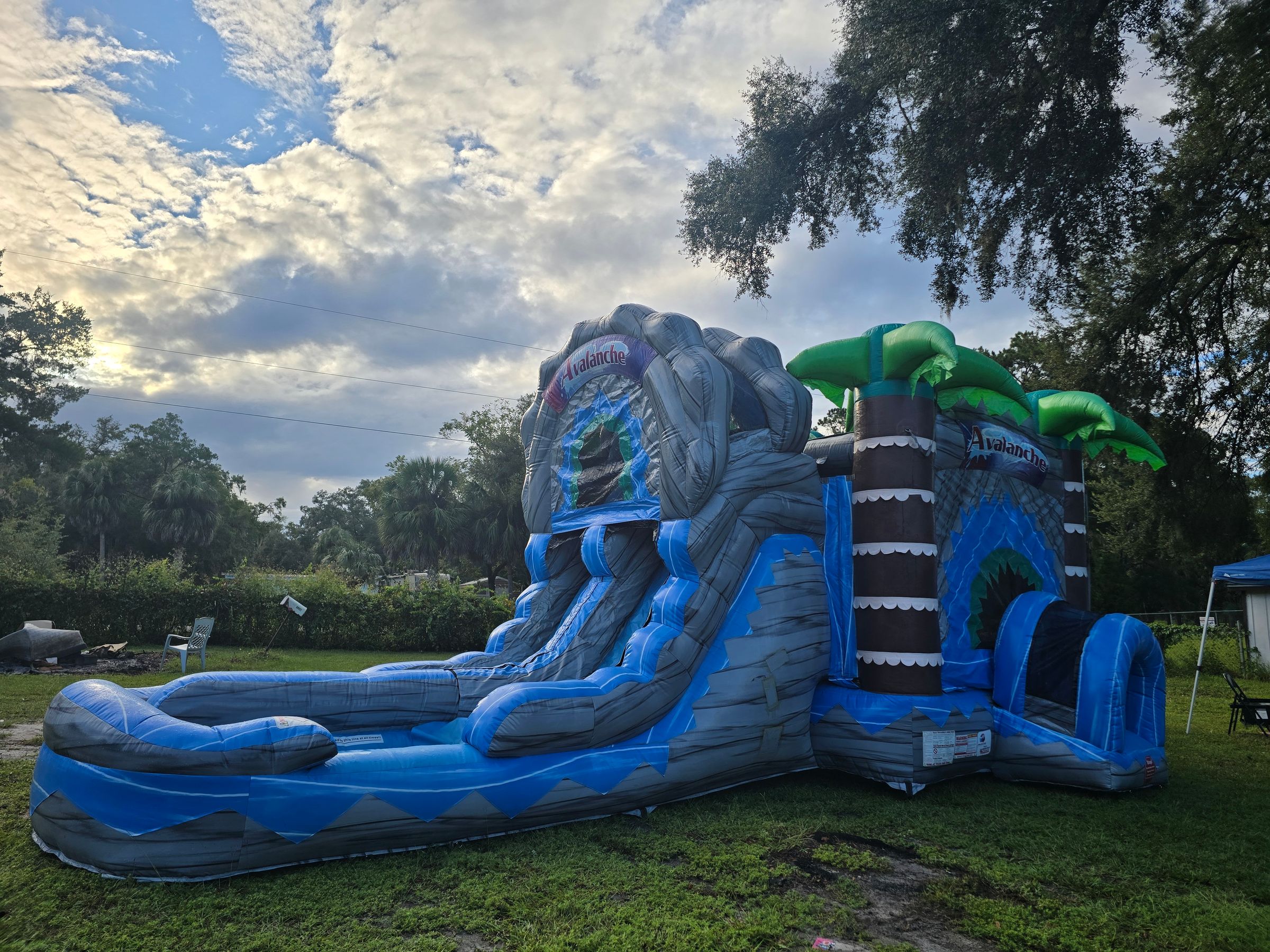 Jolly Jump Bounce Houses and Inflatable Water Slides LLC's image