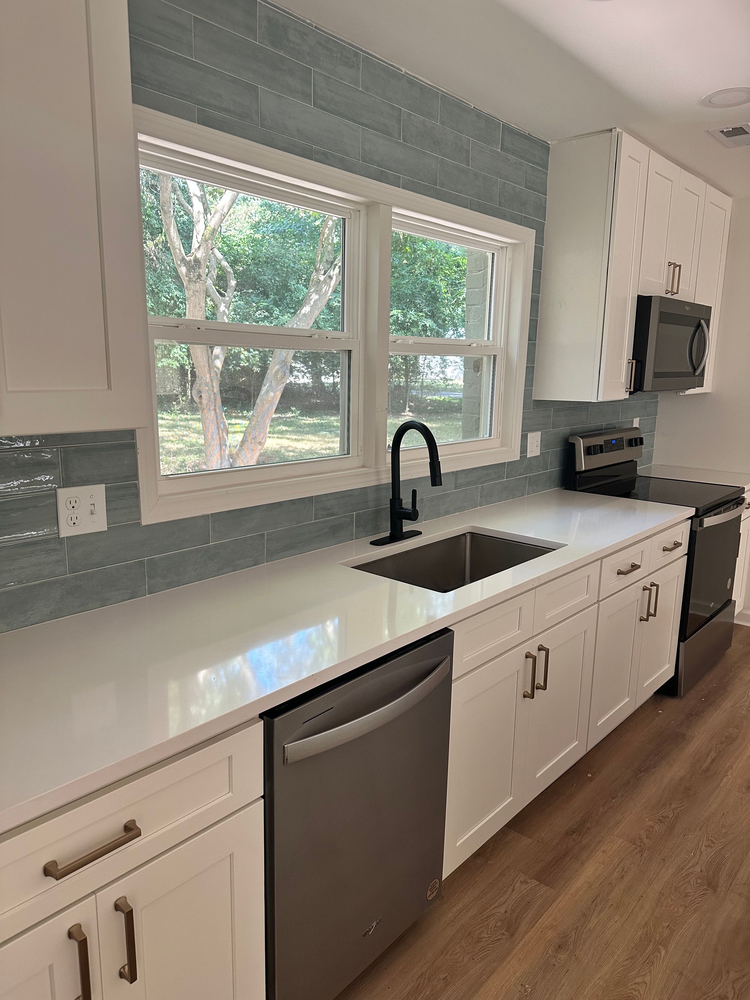 Berrios Handyman Services 's image