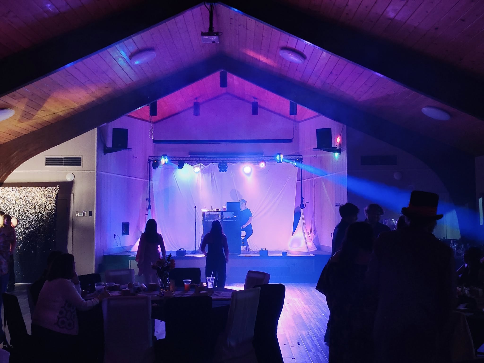 OUTLAW ENTERTAINMENT's image