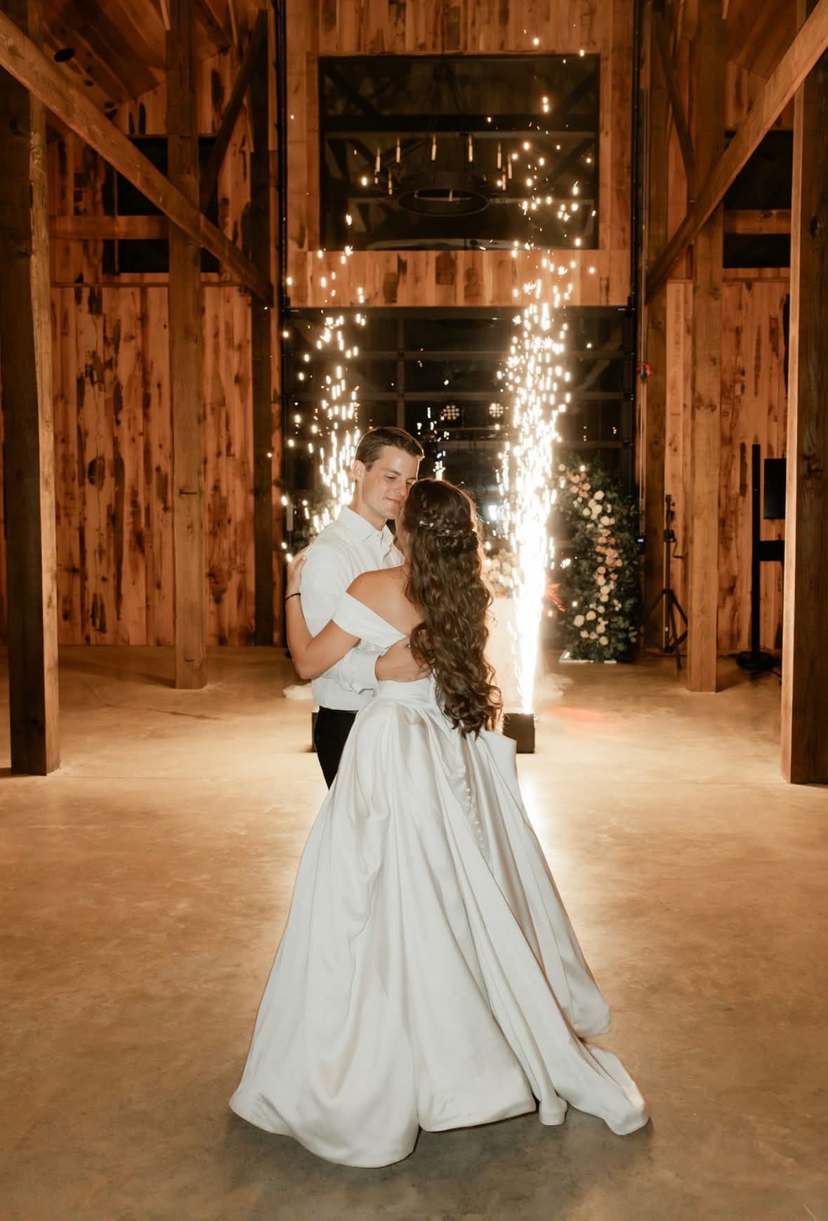 OUTLAW ENTERTAINMENT's image