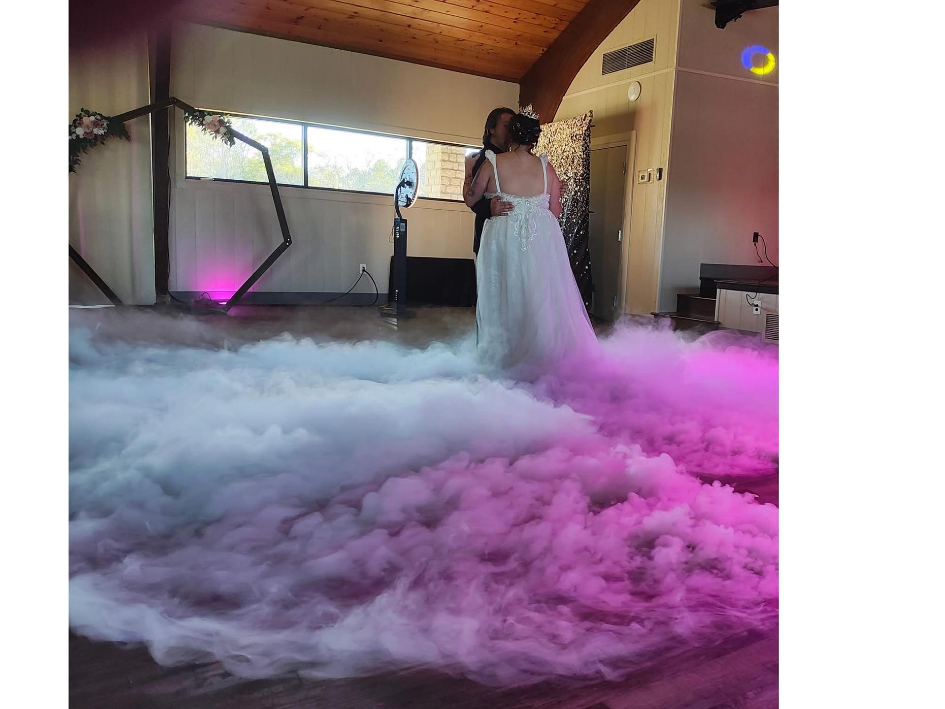 OUTLAW ENTERTAINMENT's image