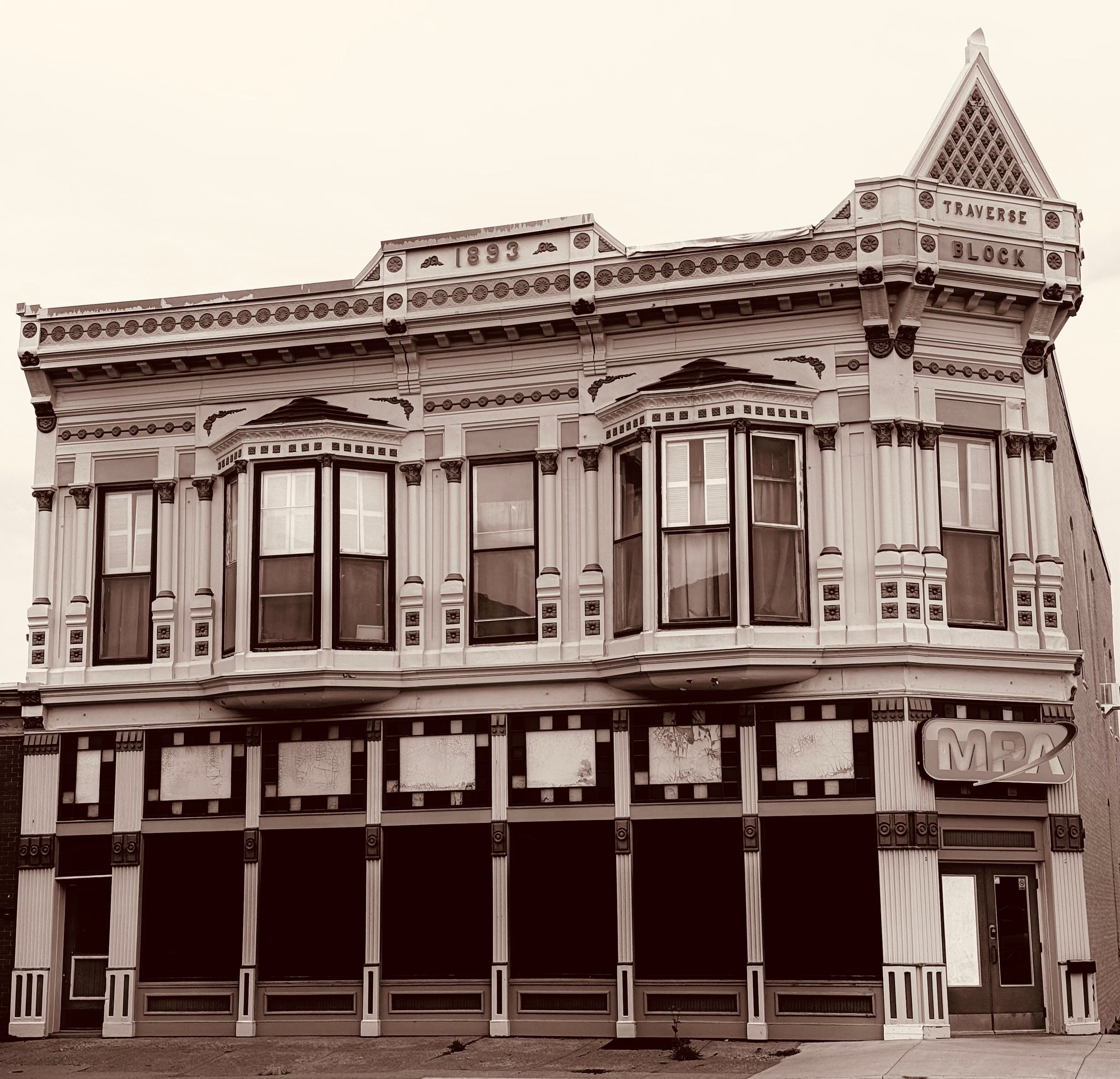 202 S. Madison St. Bloomfield, IA 