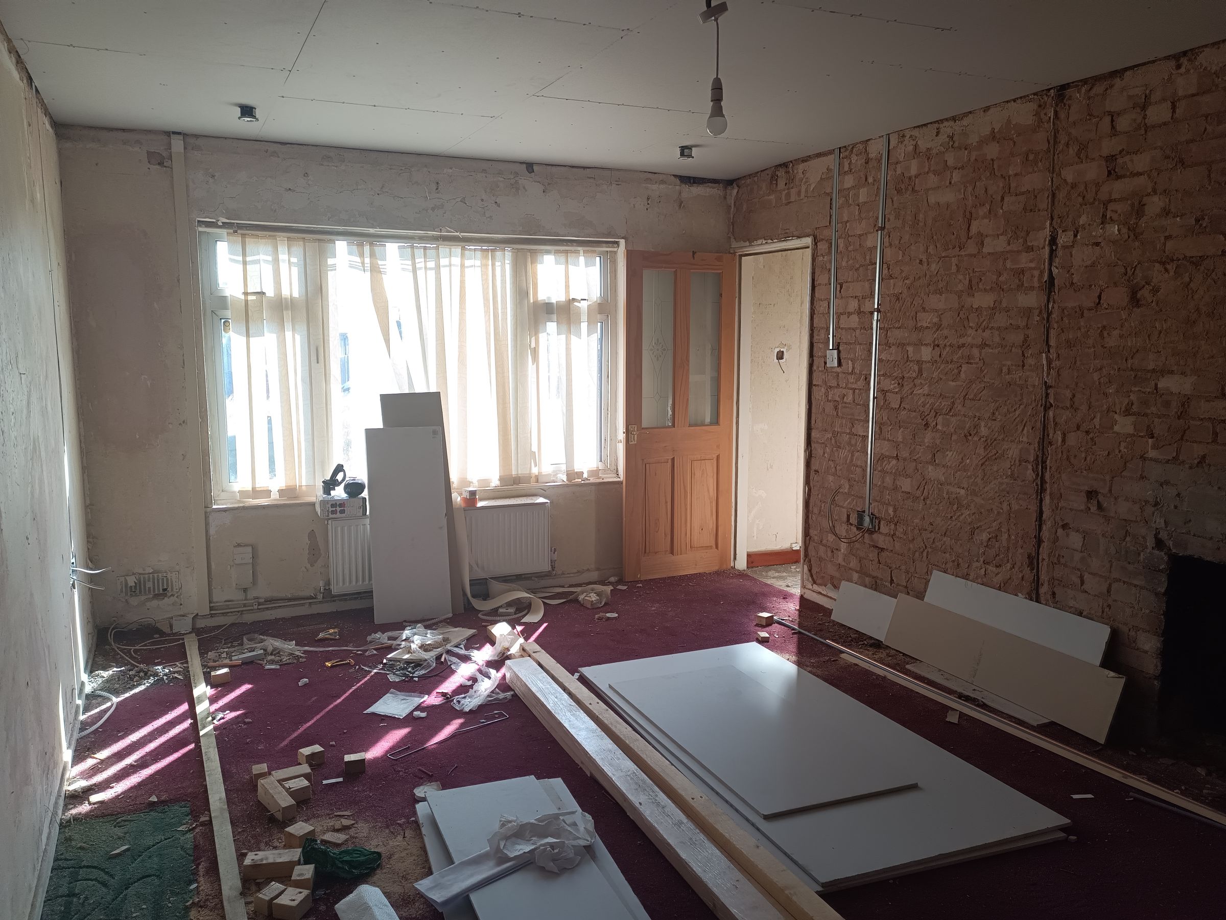 Discreet Property Sales Limited's image
