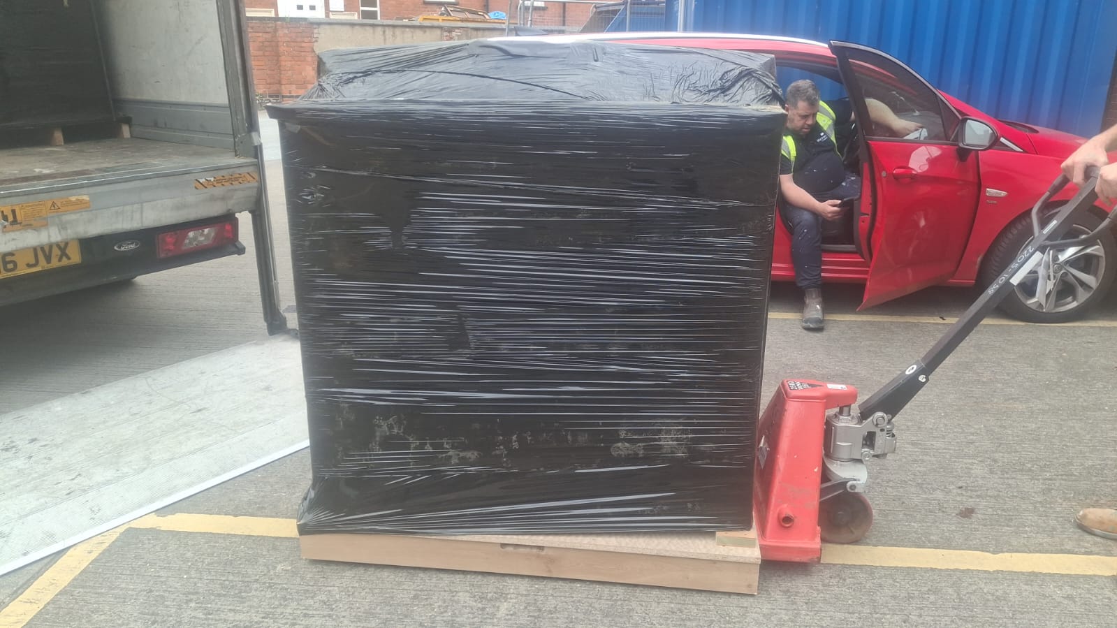 PR Trade And Transport Services's image