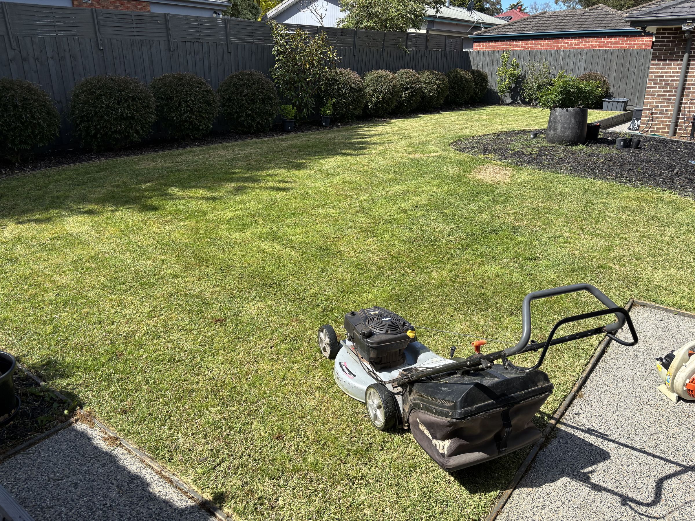 Eastern Ranga Lawn, Garden & Pool care's image
