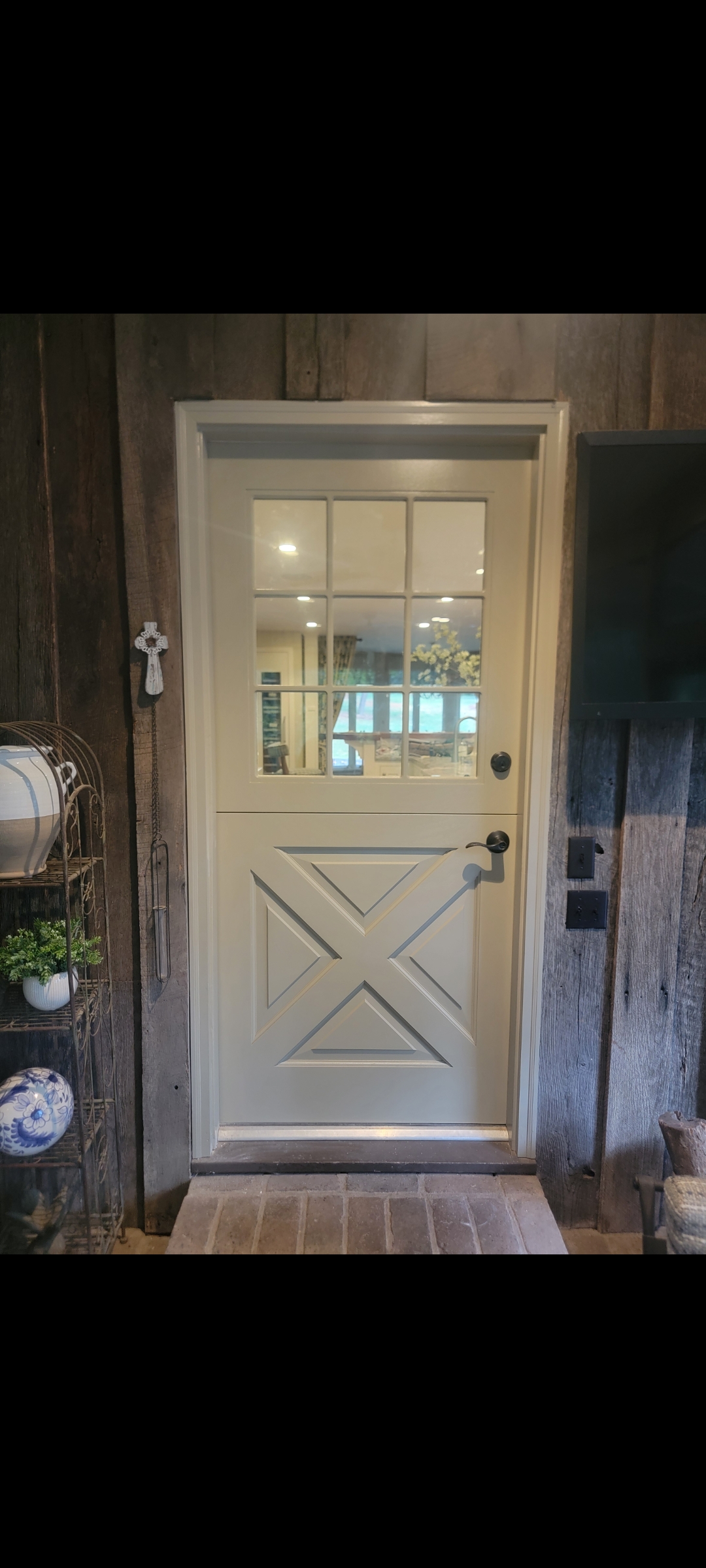 Golden key exteriors's image