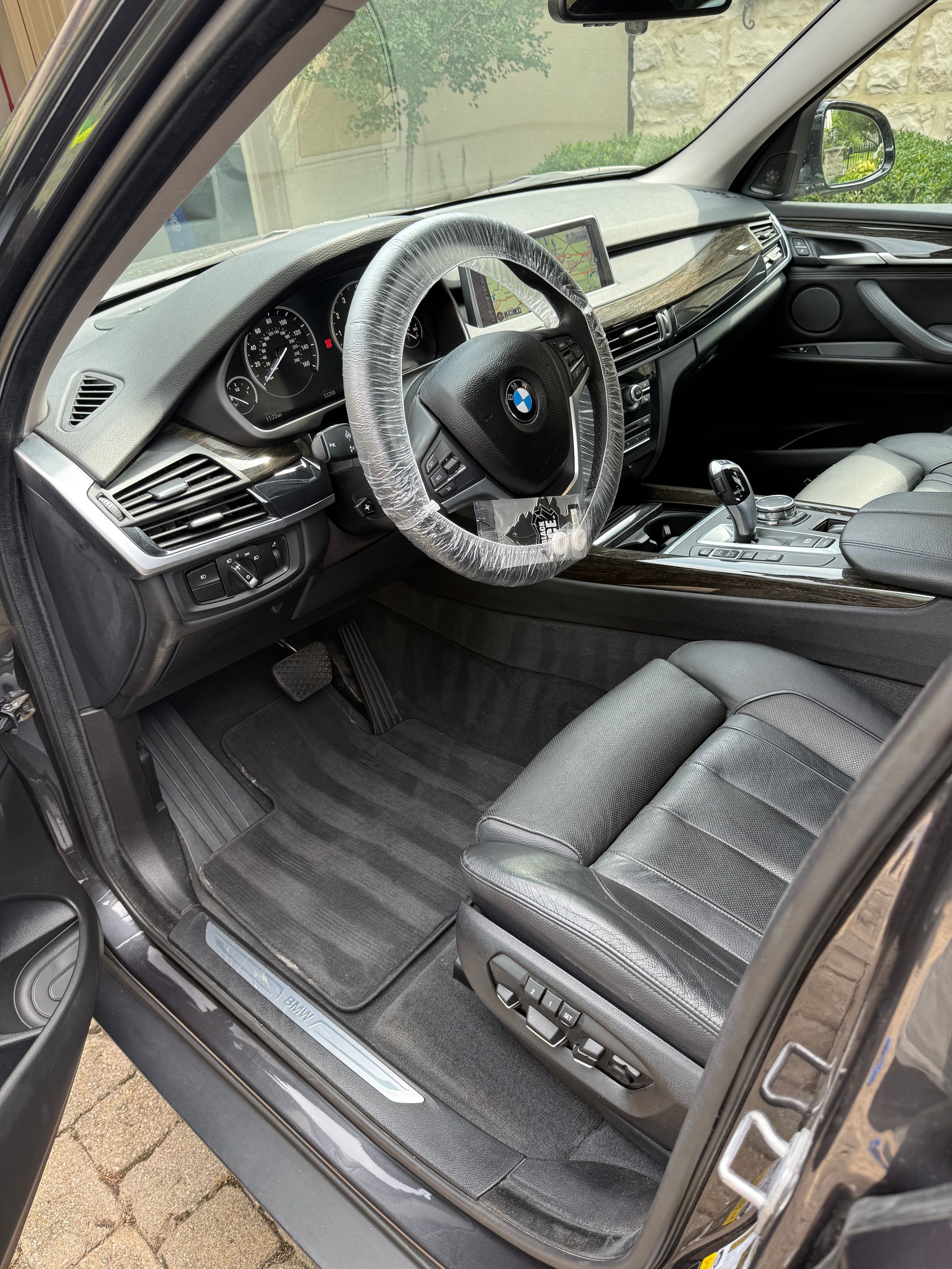 SpaShine Detailing | professional car detailing in Columbus's image