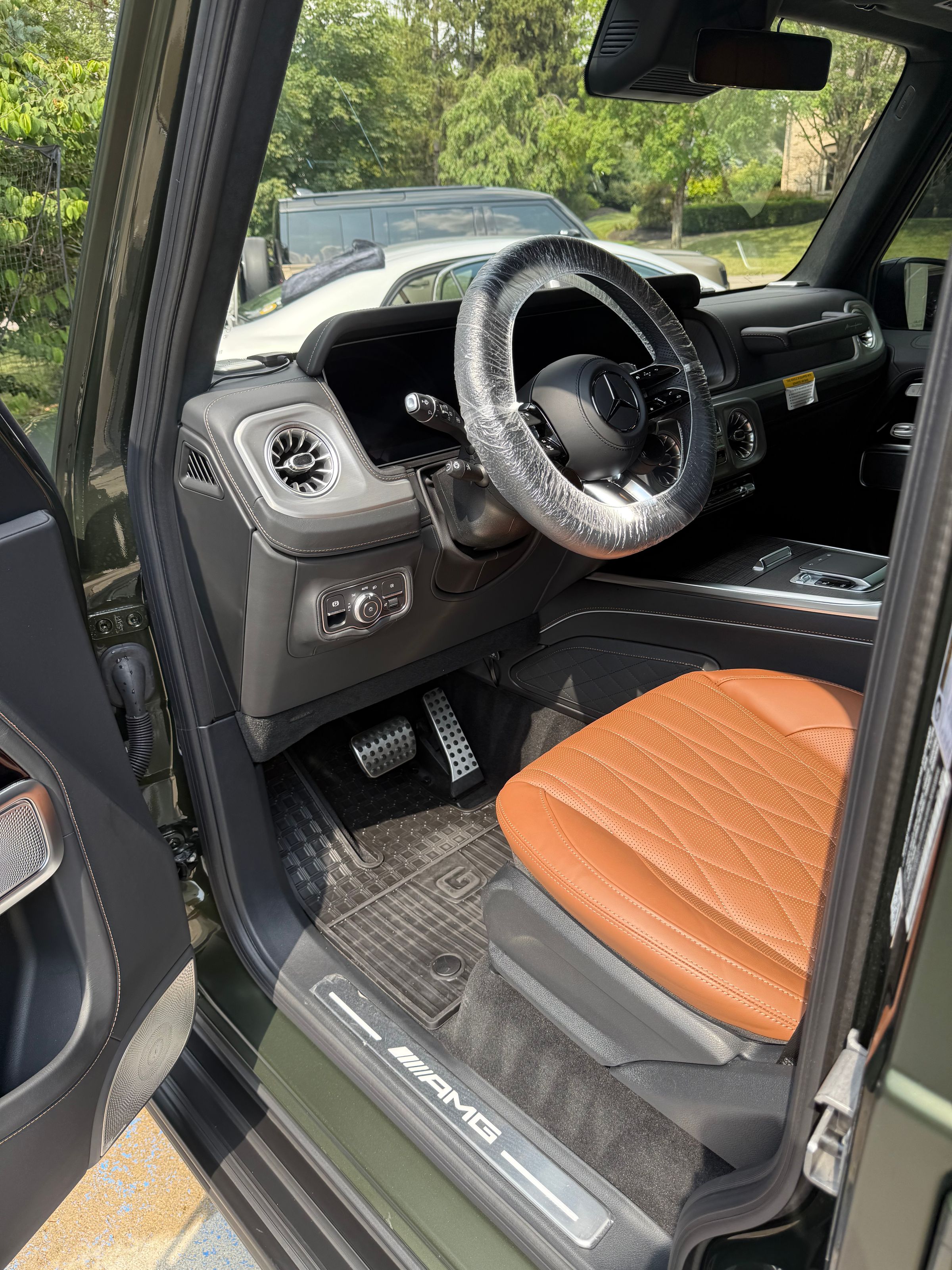 SpaShine Detailing | professional car detailing in Columbus's image