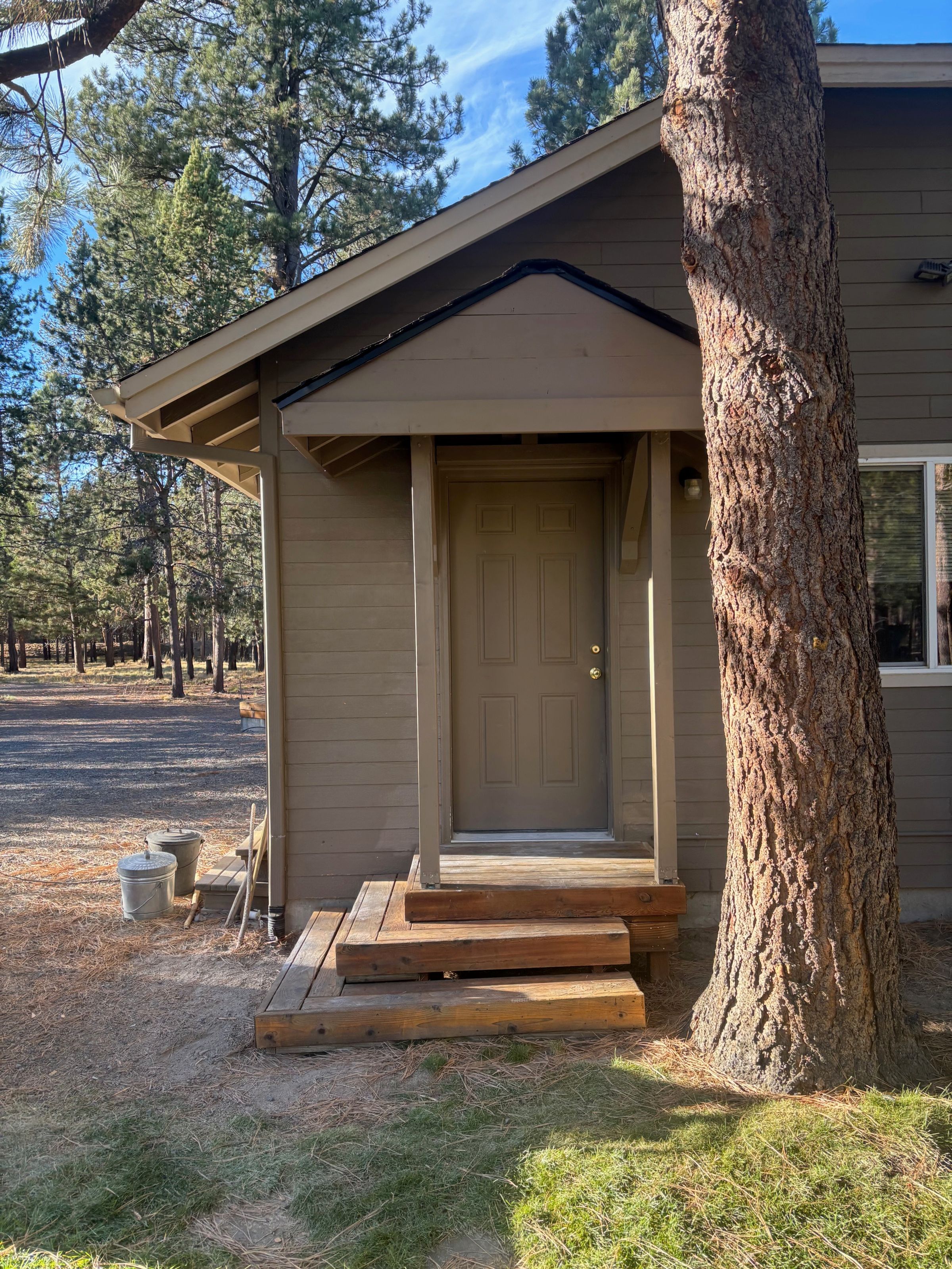 deschutes county 
carpentry llc's image