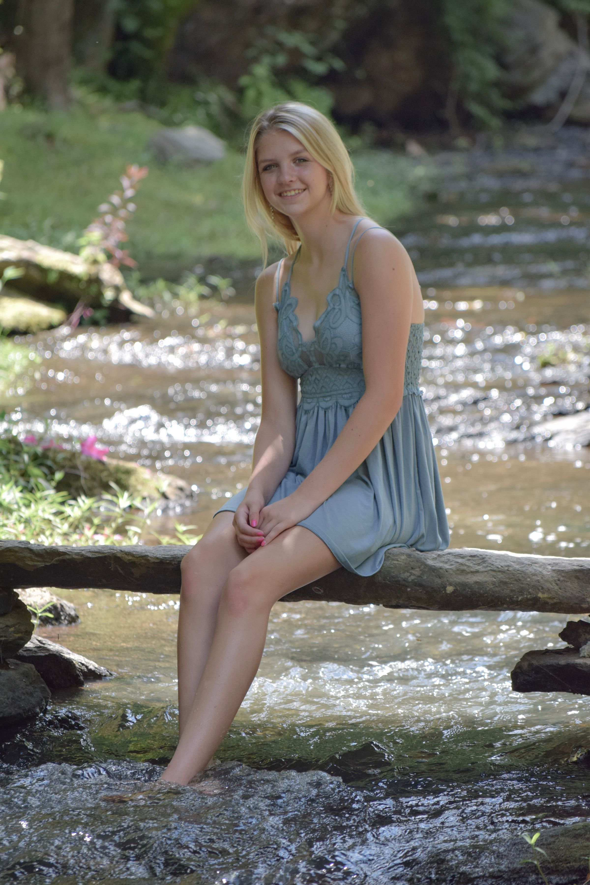 Nineteen Sixty Four Designs 's image