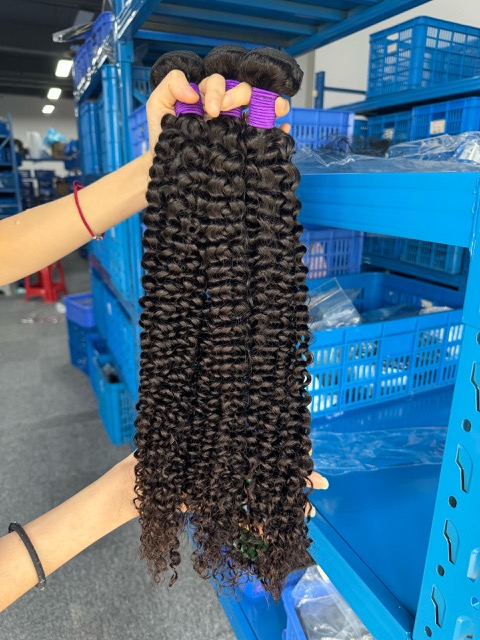 Caren hairline's image