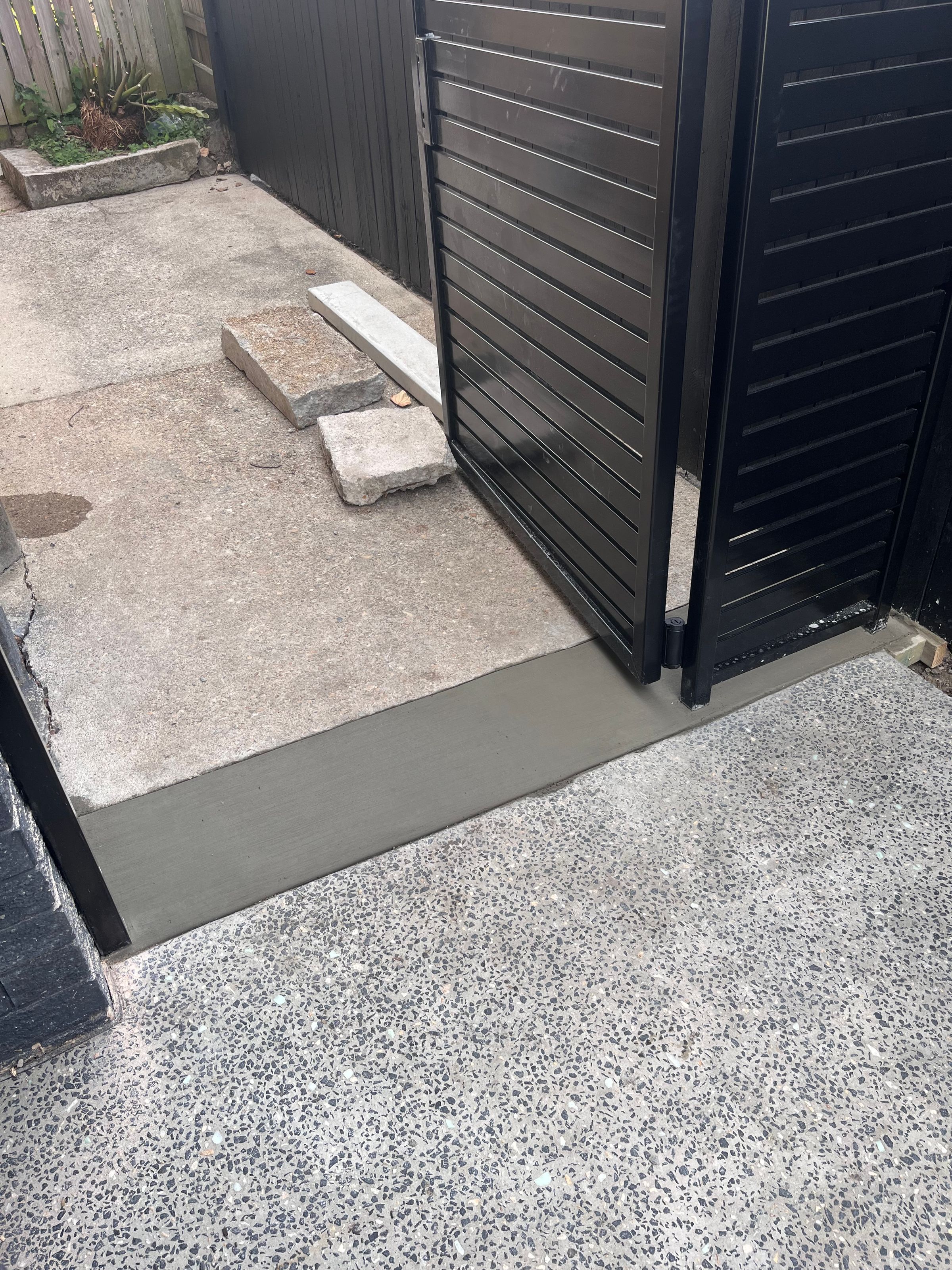SMALL CONCRETE SLABS - BRISBANE -IPSWICH - LOGAN's image