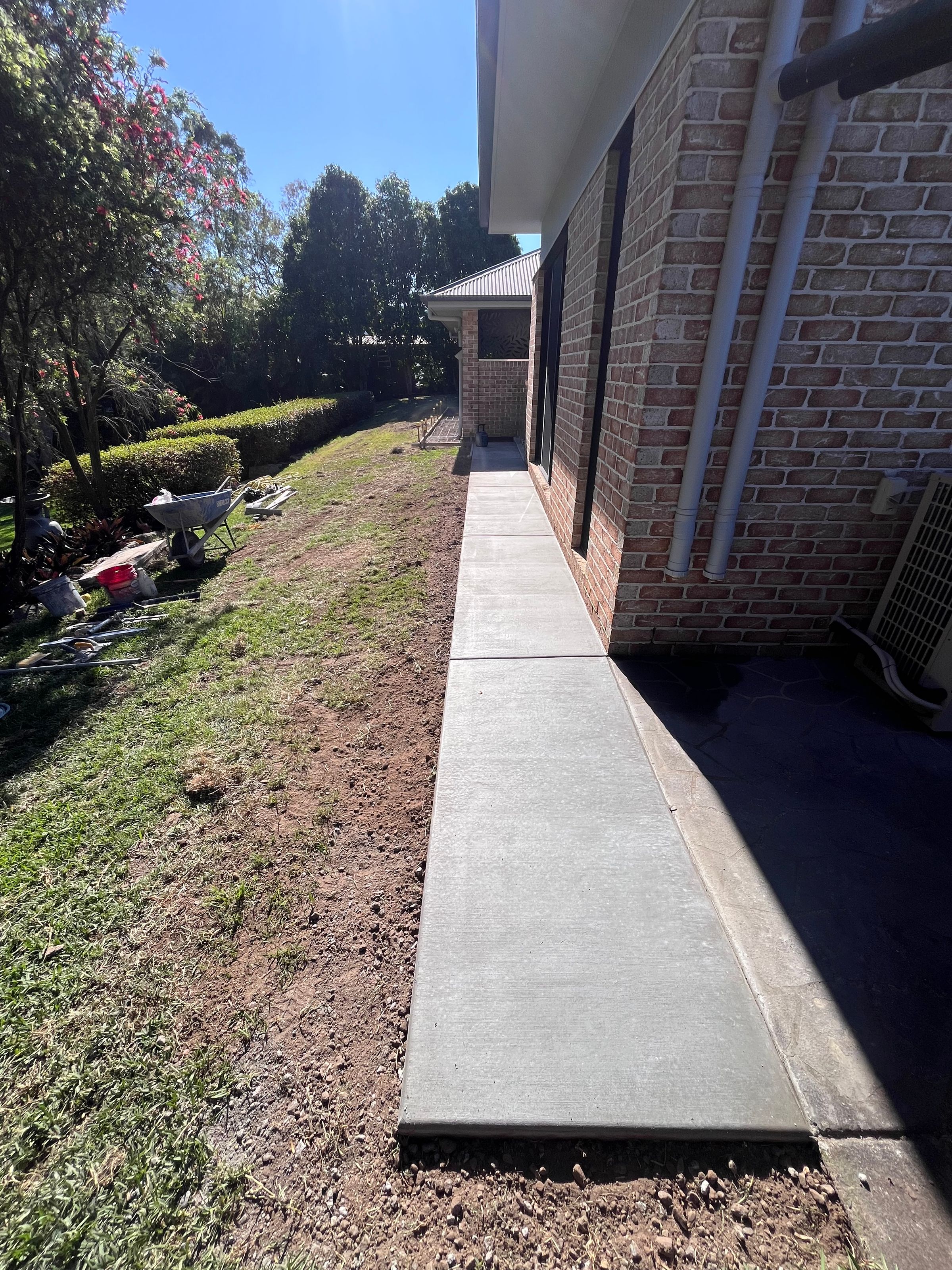 SMALL CONCRETE SLABS - BRISBANE -IPSWICH - LOGAN's image