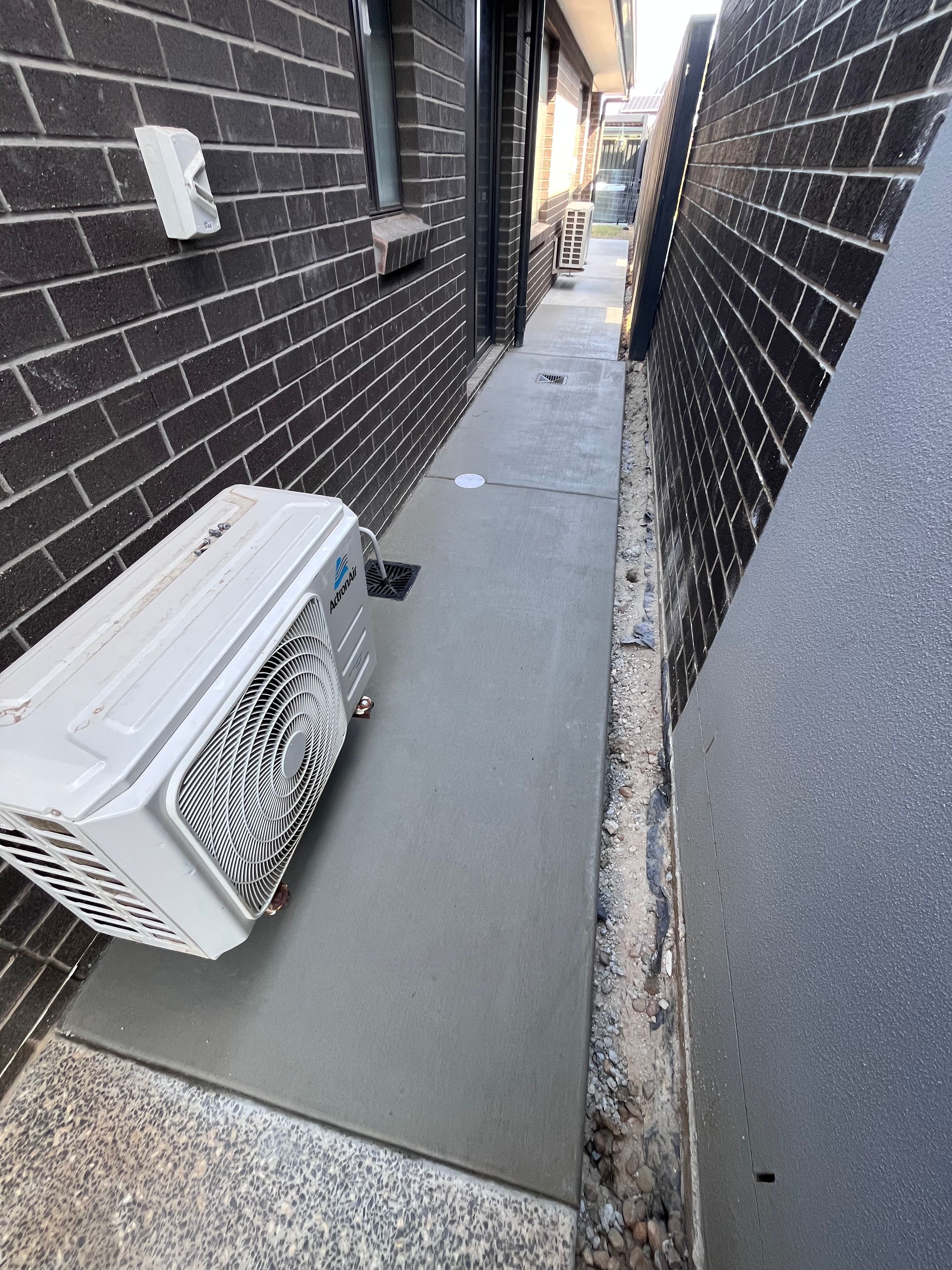 SMALL CONCRETE SLABS - BRISBANE -IPSWICH - LOGAN's image