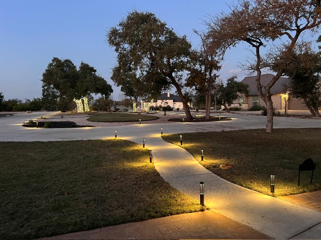 KG LANDSCAPING's image