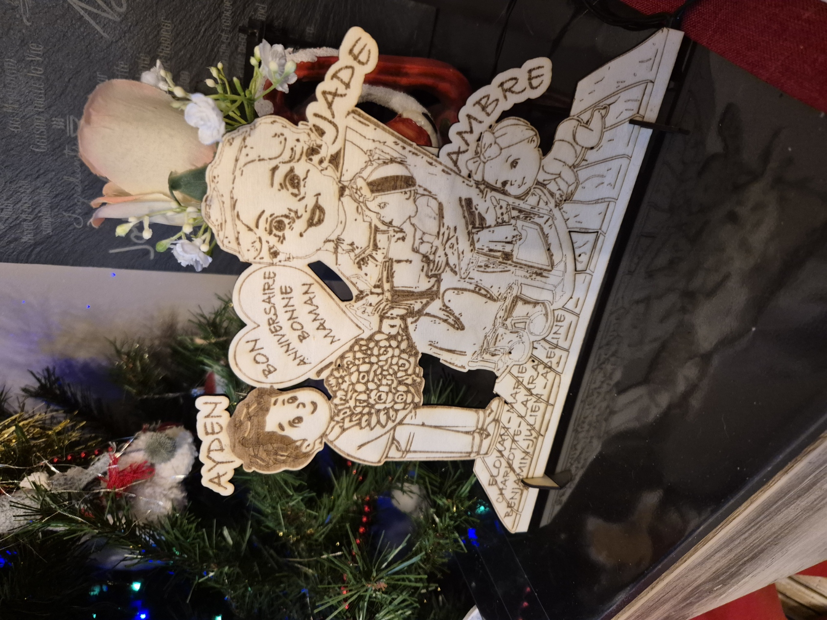 Figurine de Mamy avec fleur