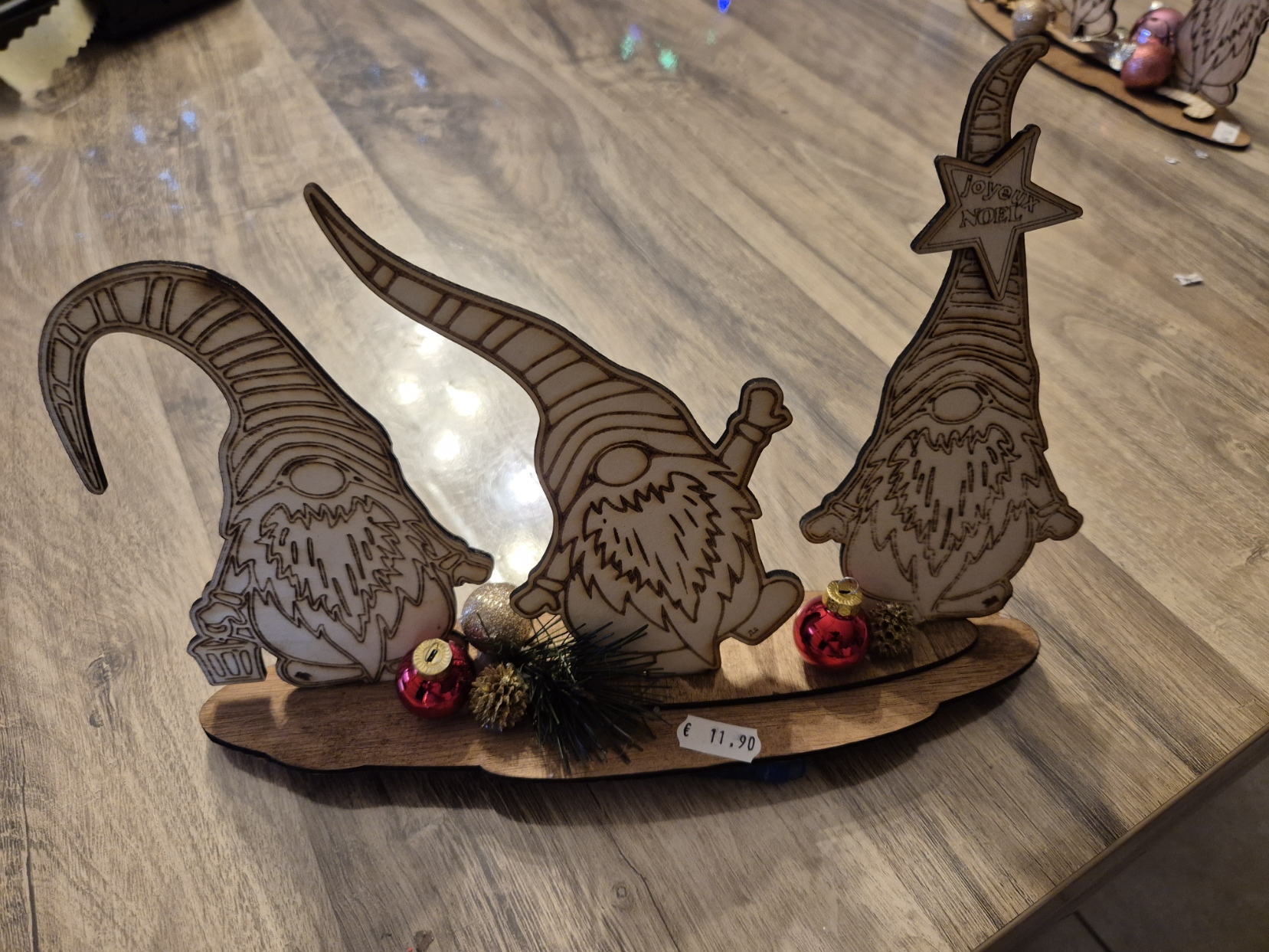 Gnomes en bois (peut être décorés)